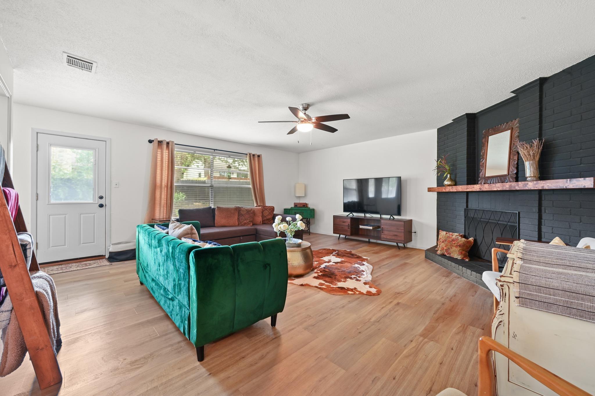 6805 Rearden RD — photo 4