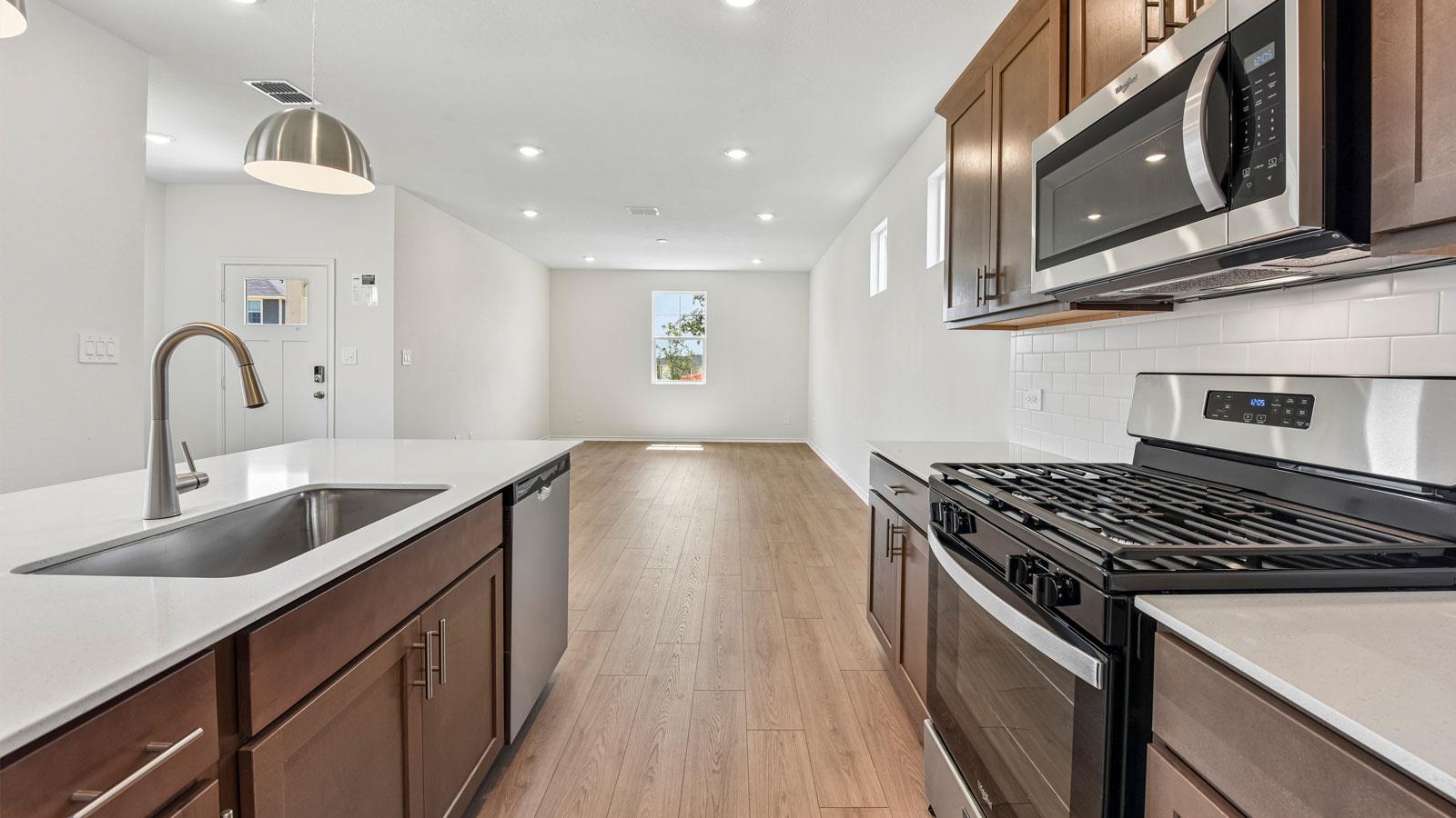 334 George Neggan LN — photo 5