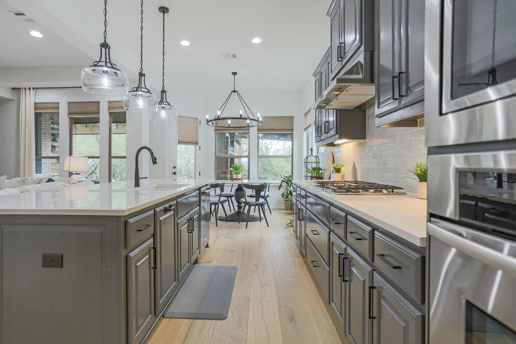 208 Mirafield LN — photo 4