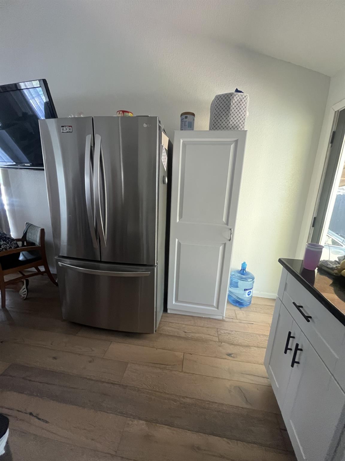 204 Carpenter Ave — photo 4