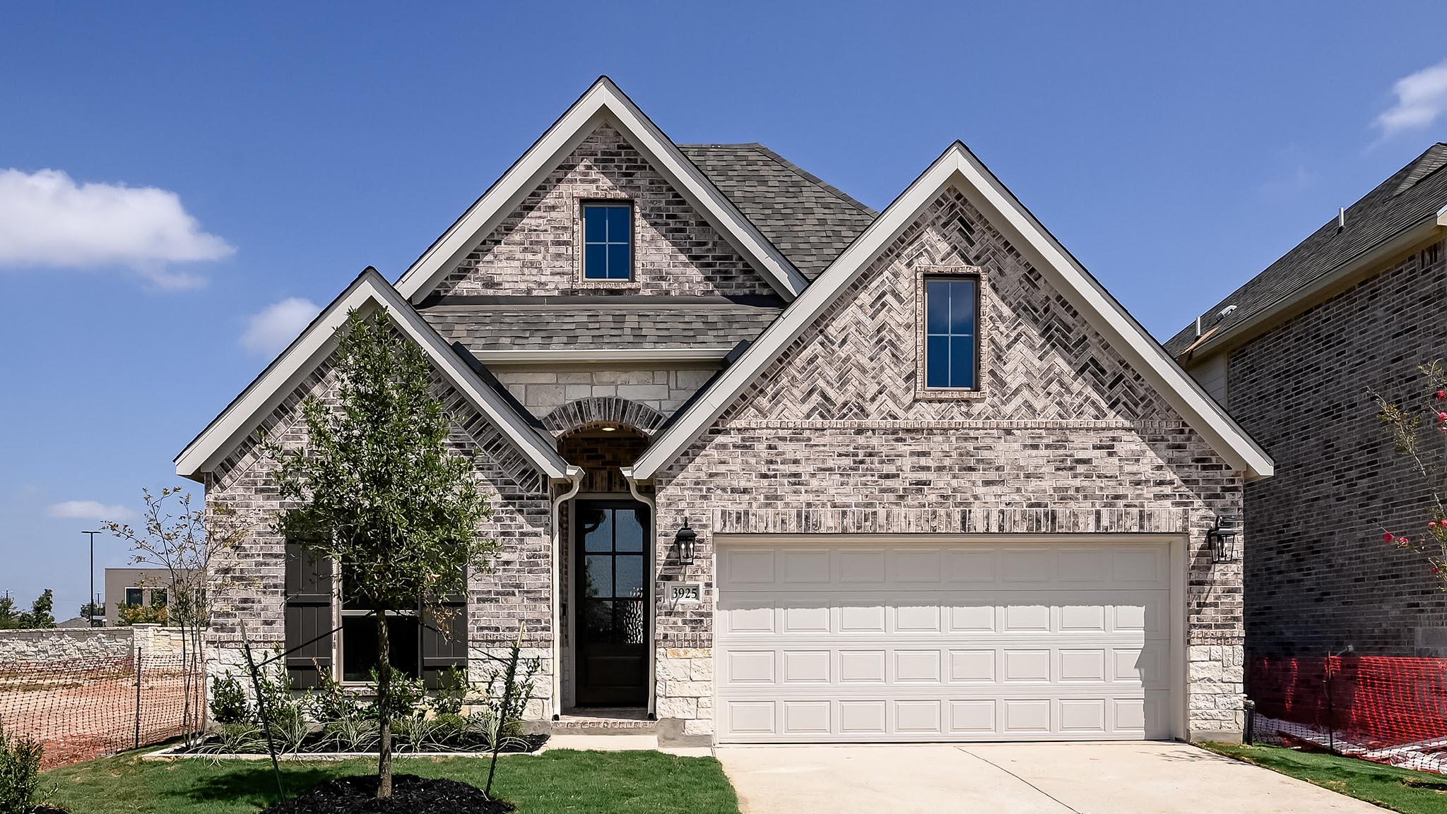 3925 Wishing Well DR