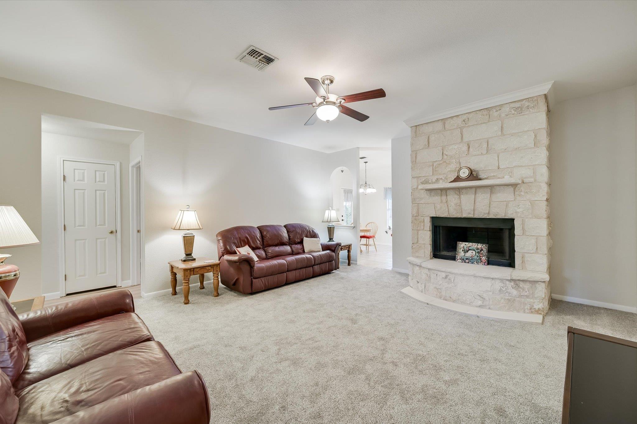 274 Akaloa DR — photo 4