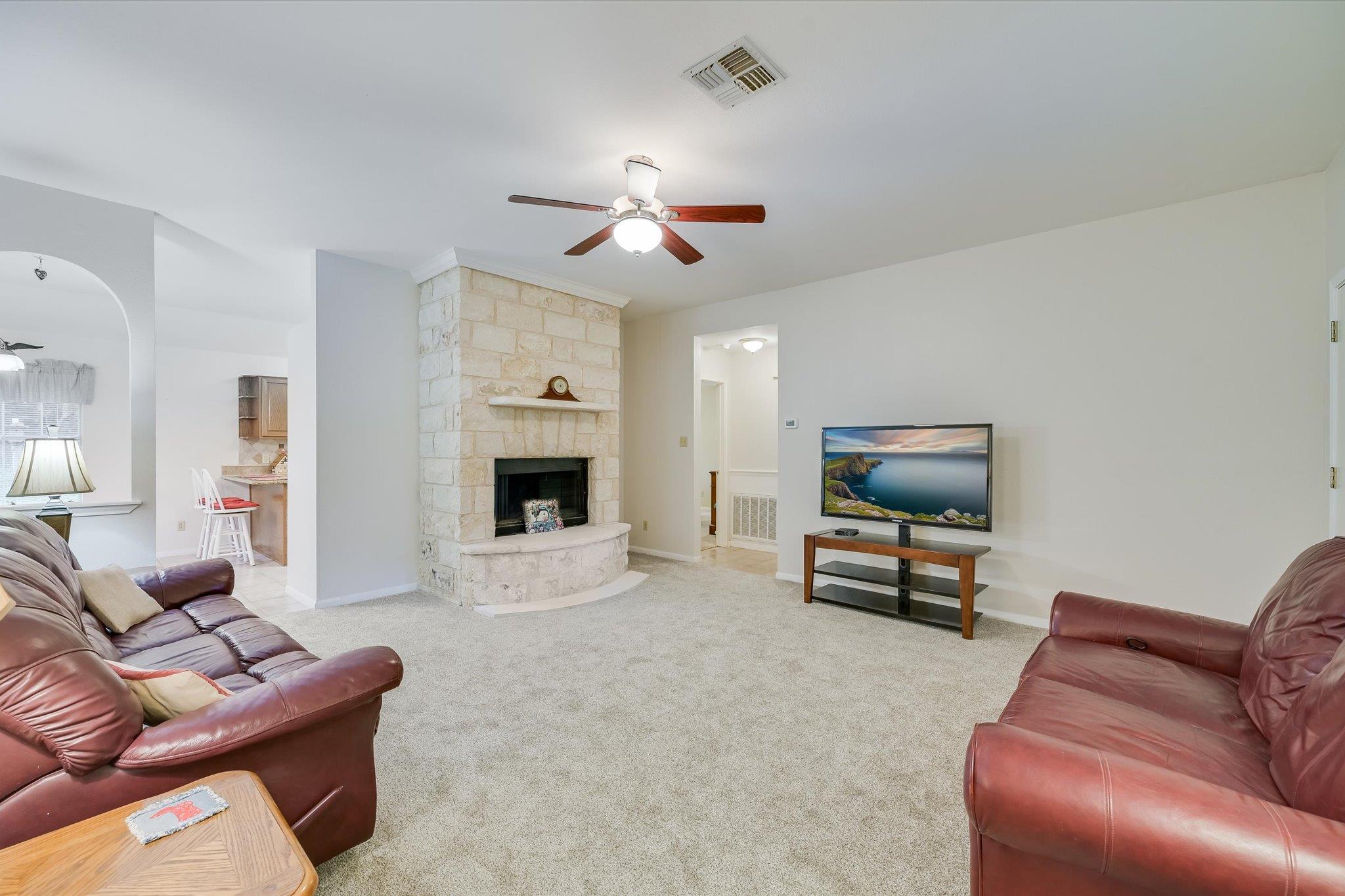 274 Akaloa DR — photo 5