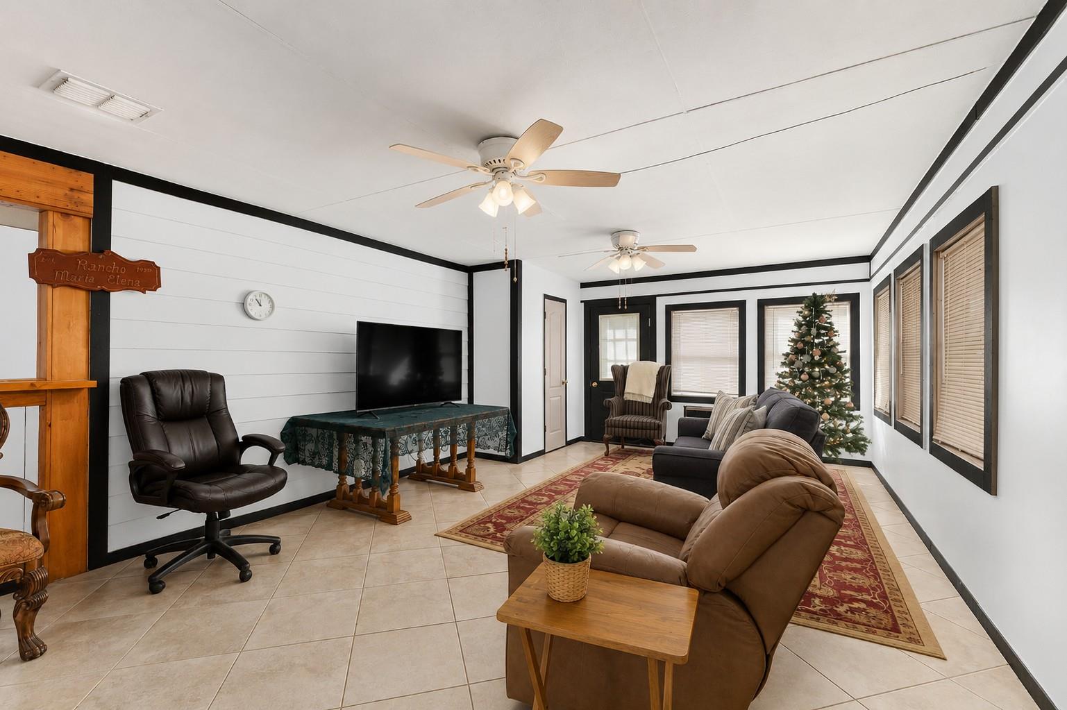 1009 Private Road 1024 — photo 4