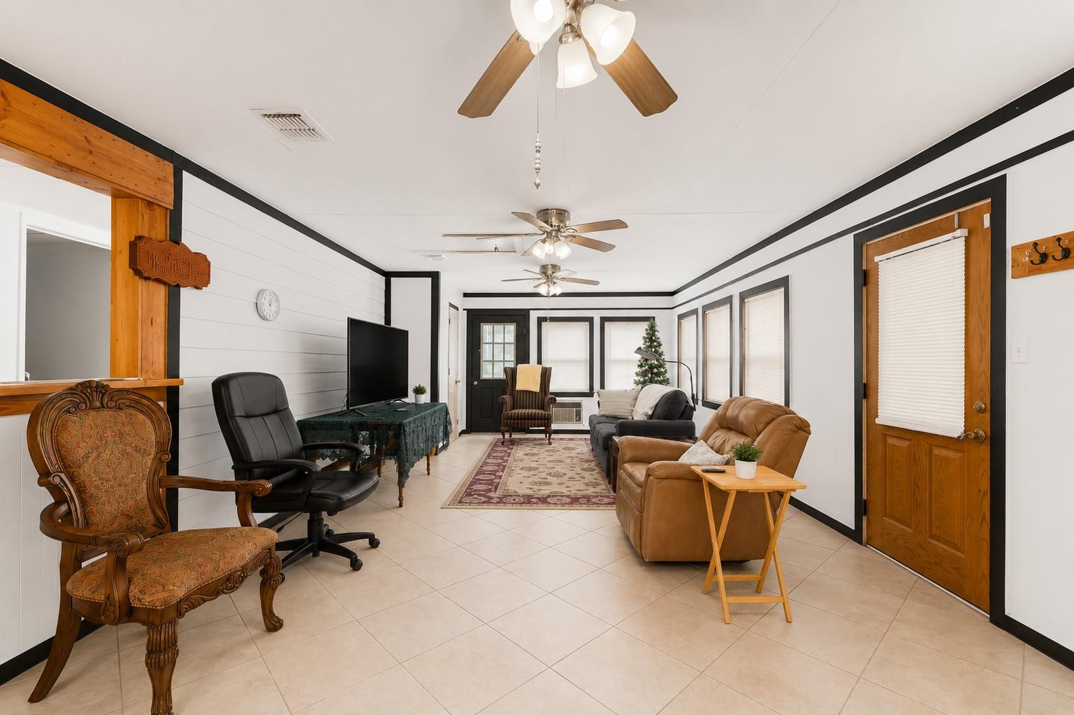 1009 Private Road 1024 — photo 5