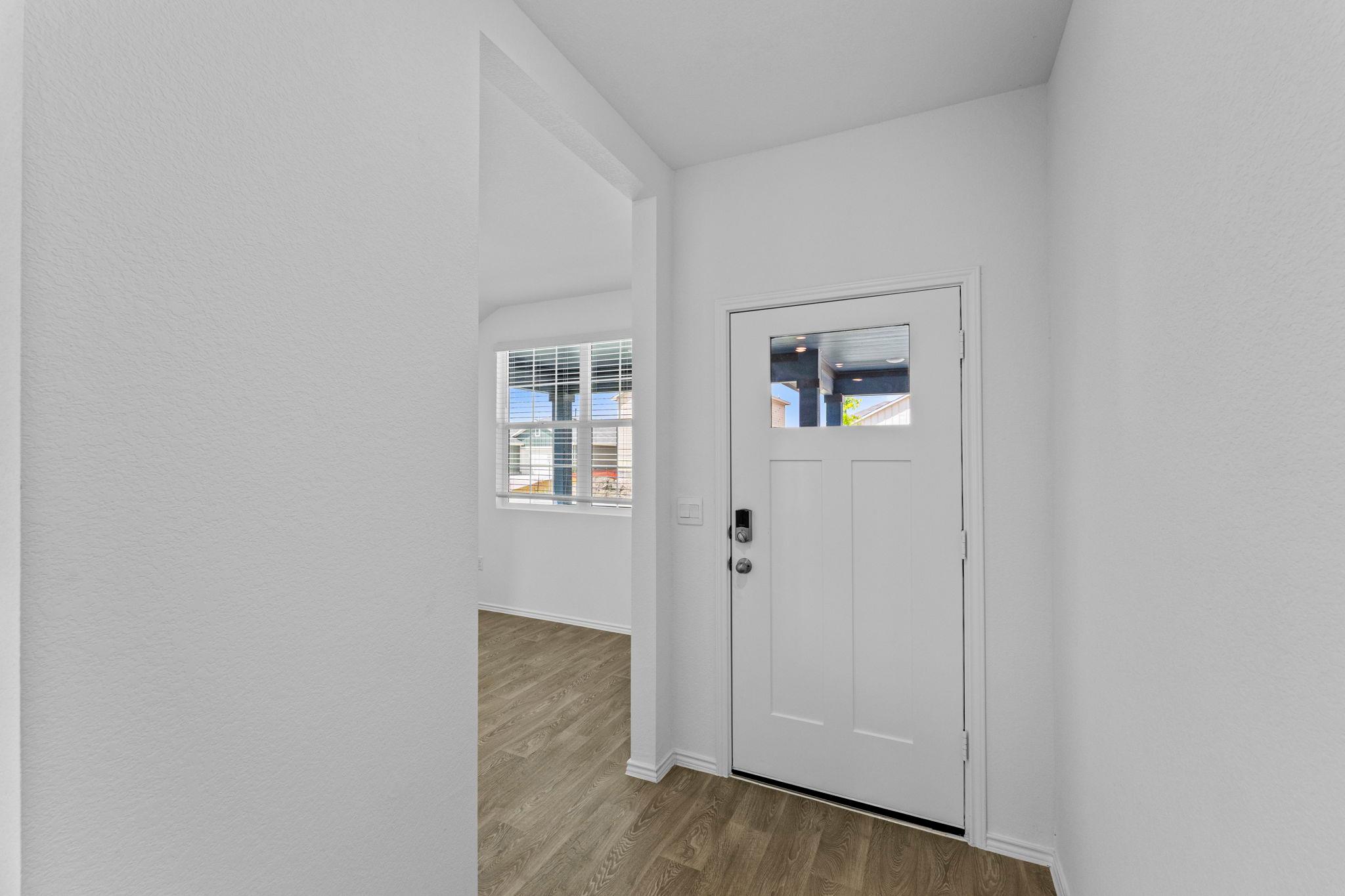 203 Balmorehea ST — photo 3