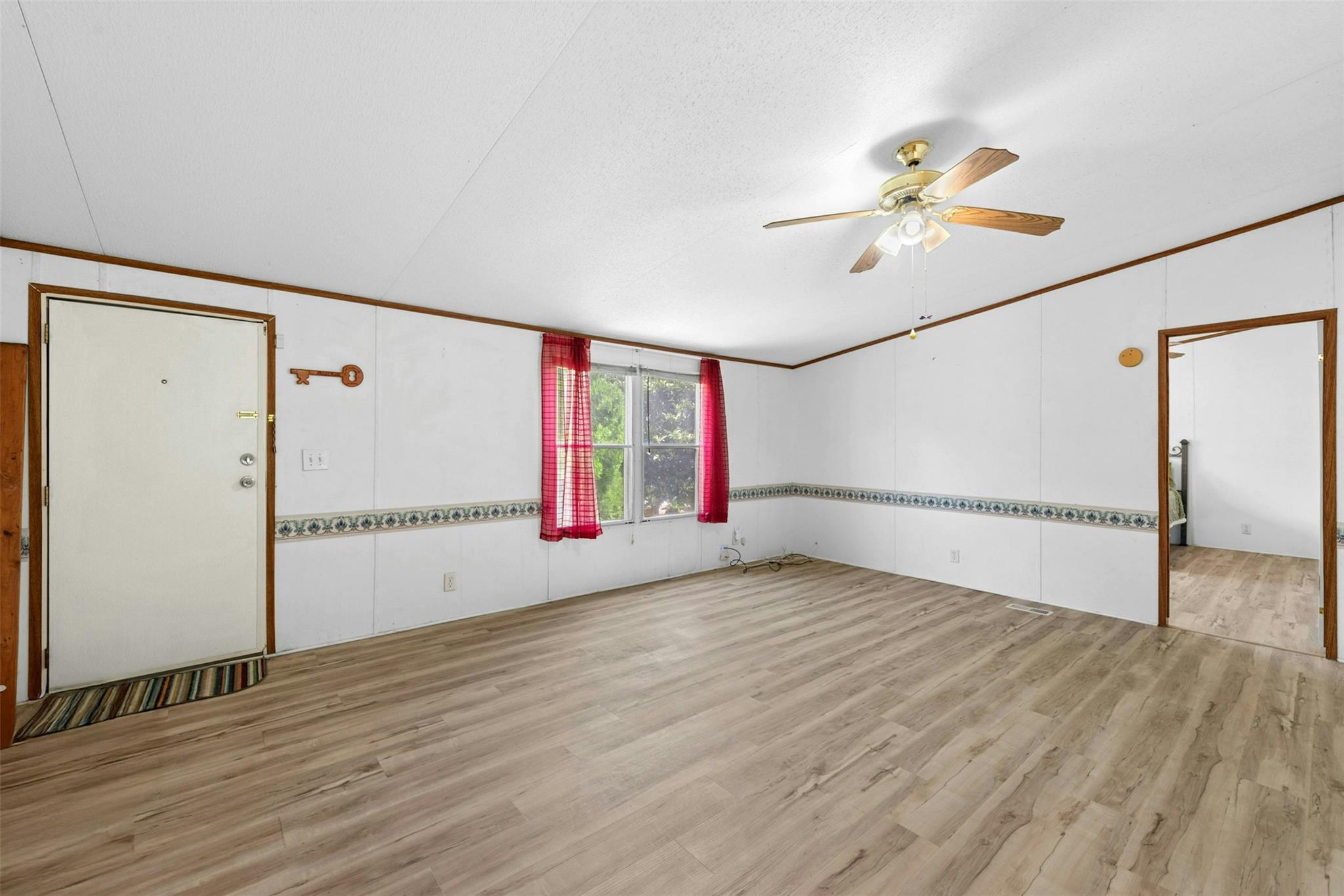 263 Railyard DR — photo 4