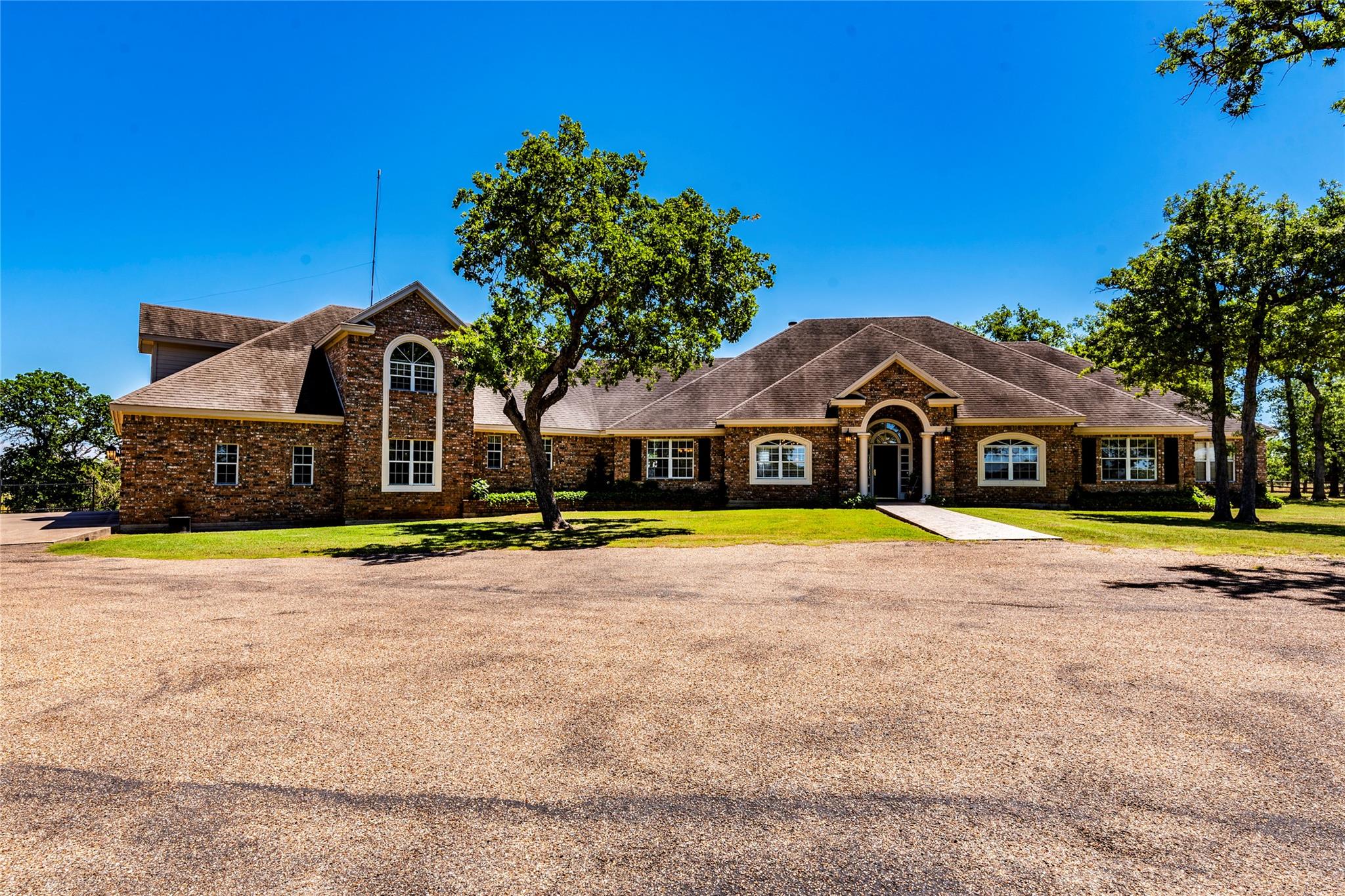 17270 FM 112 — photo 3