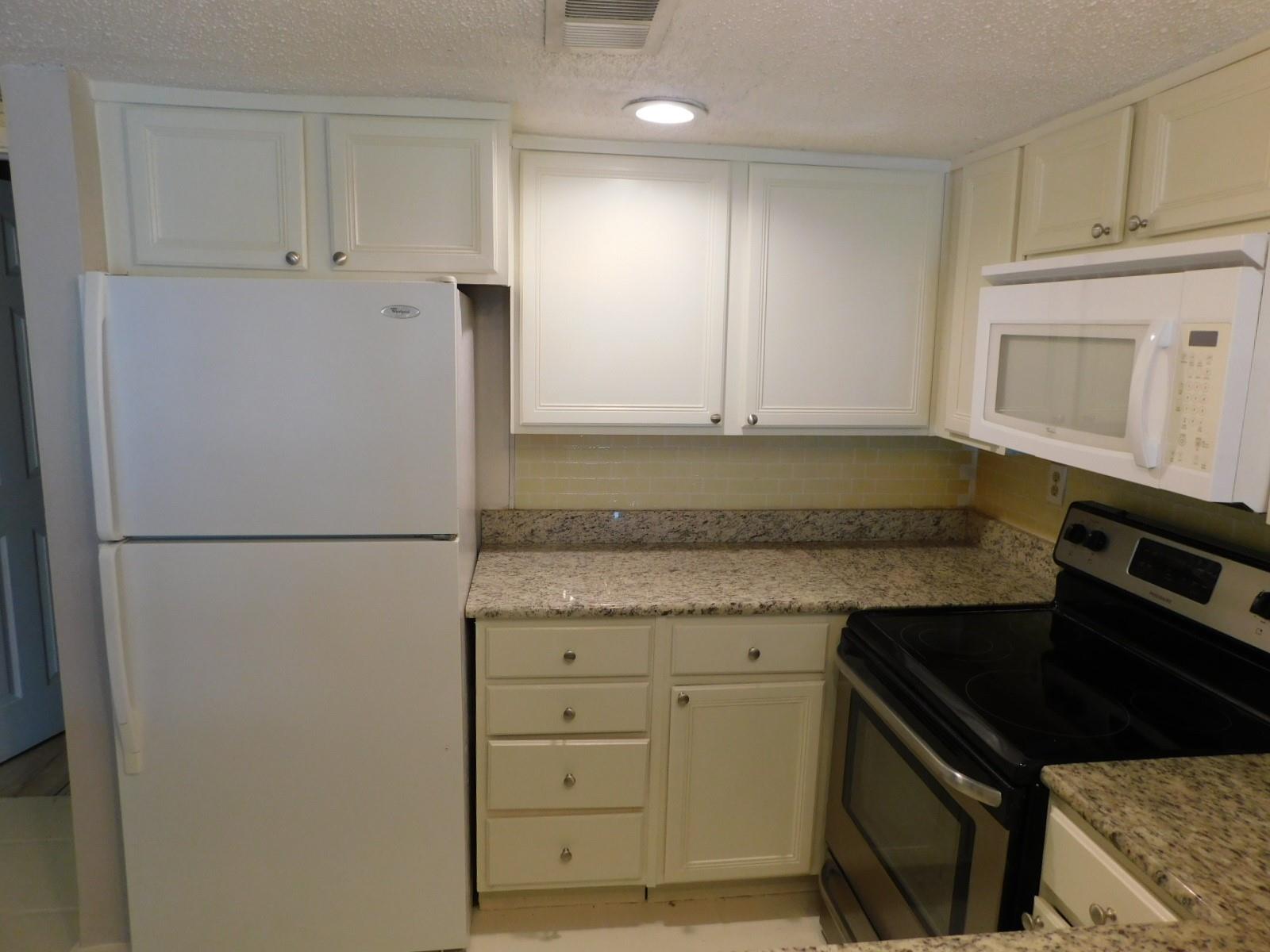 805 Paisley DR #11 — photo 3