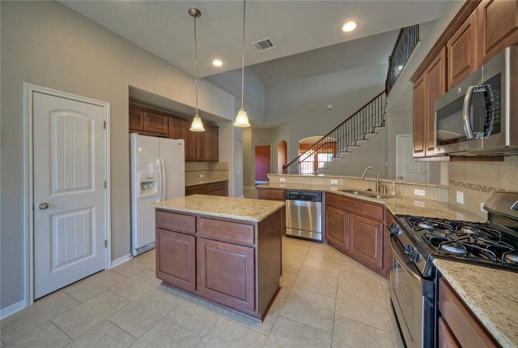 18413 Falcon Pointe BLVD — photo 4