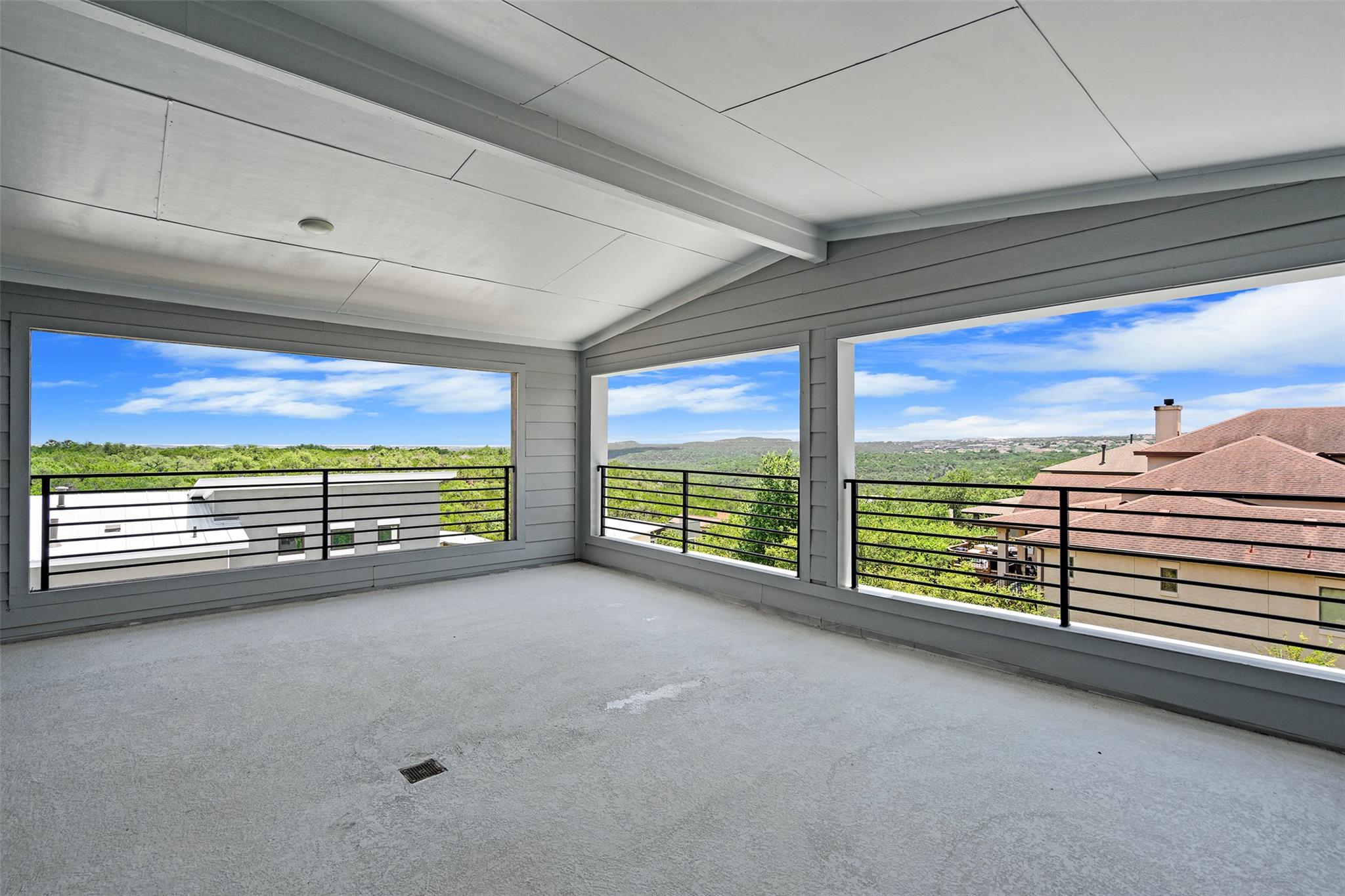 15087 Dorothy DR — photo 3
