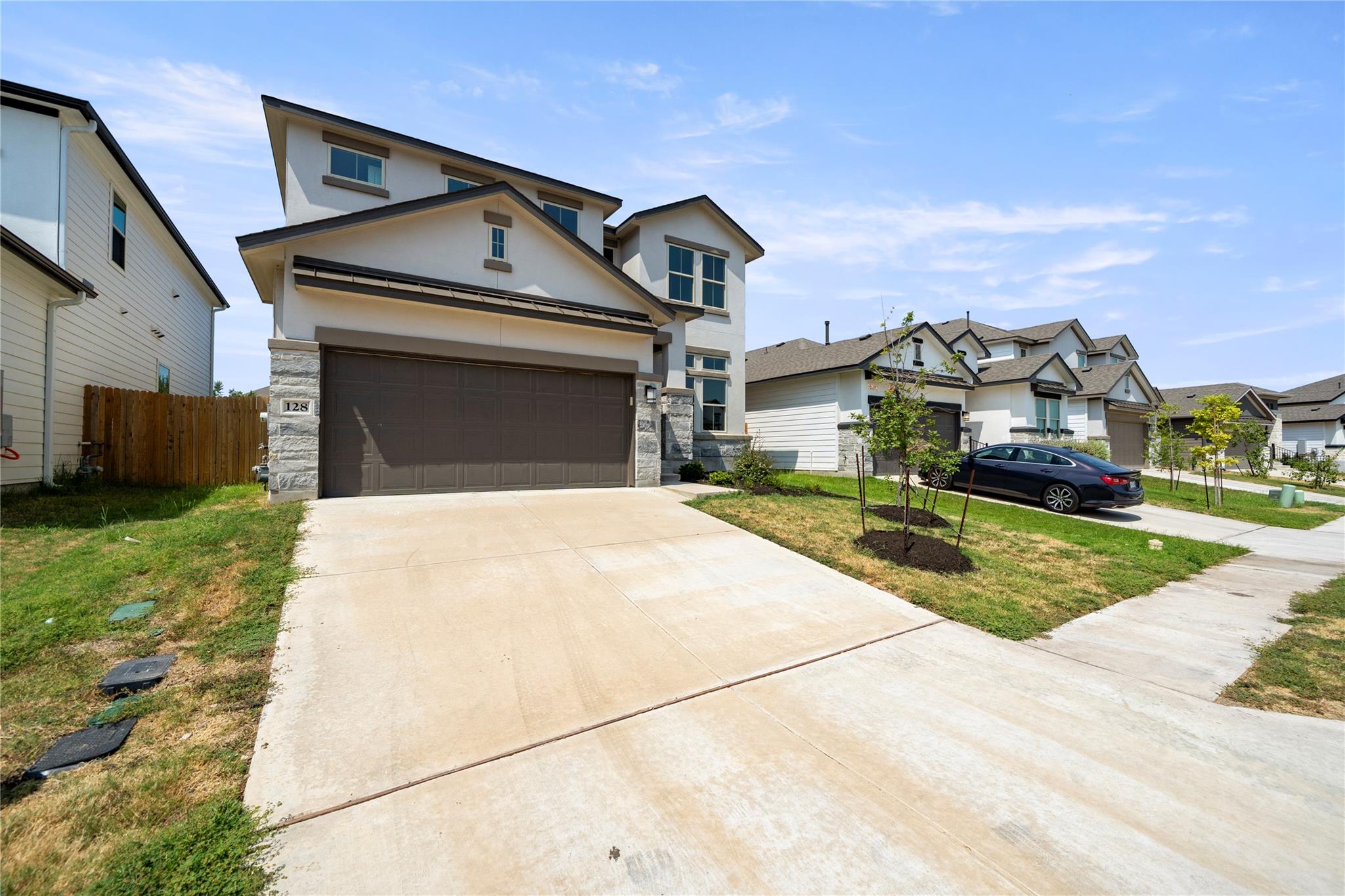 128 Comet Pointe DR — photo 4