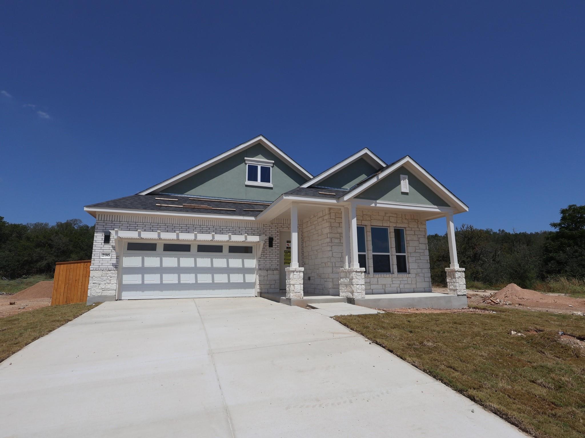 296 Champ Ave — photo 3