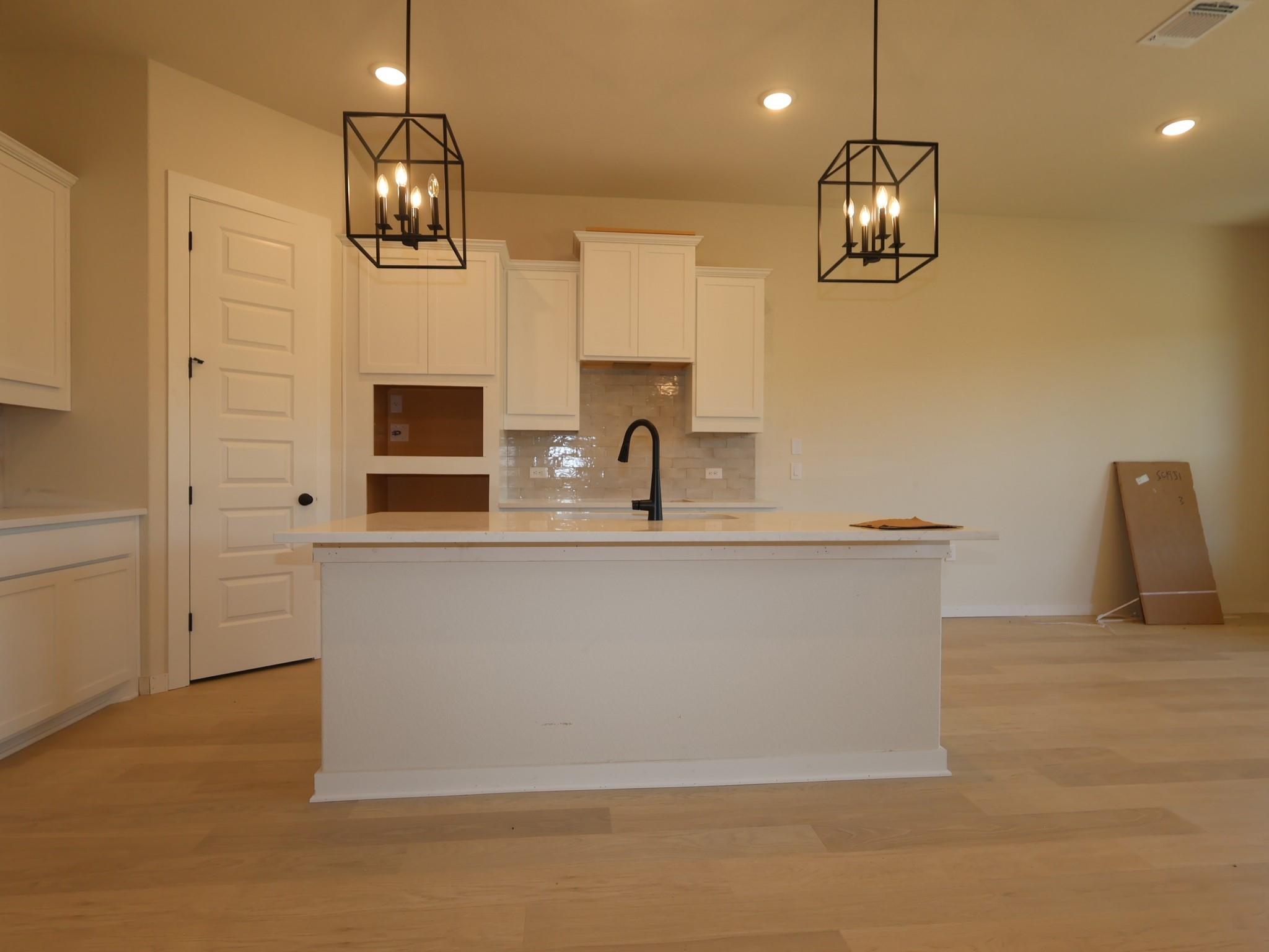 160 Champ Ave — photo 3