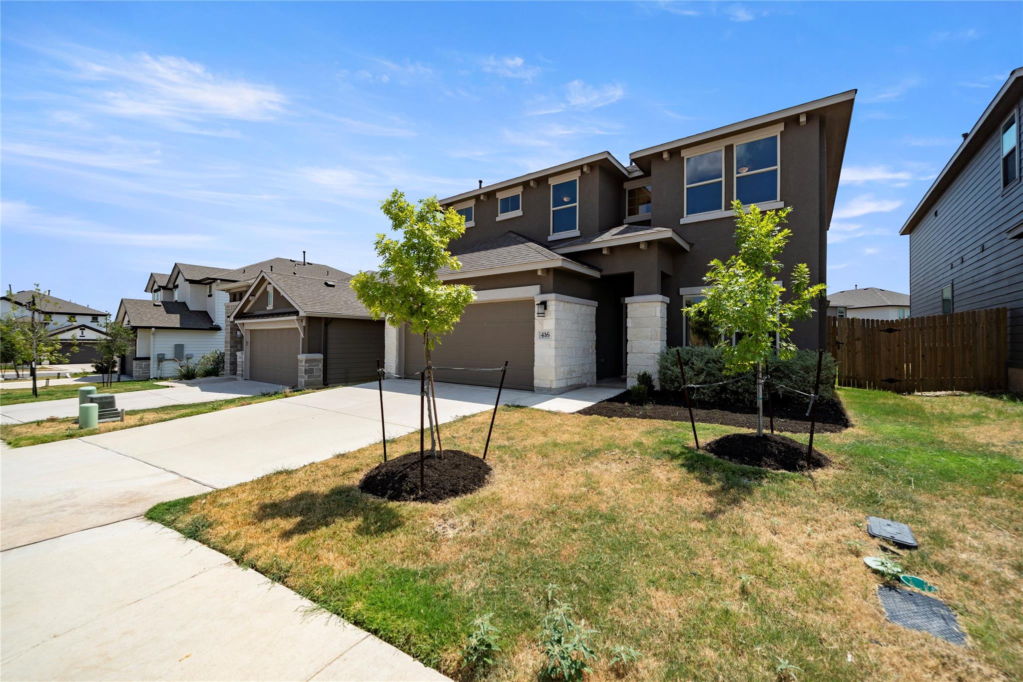 416 Stellar Wind DR — photo 3