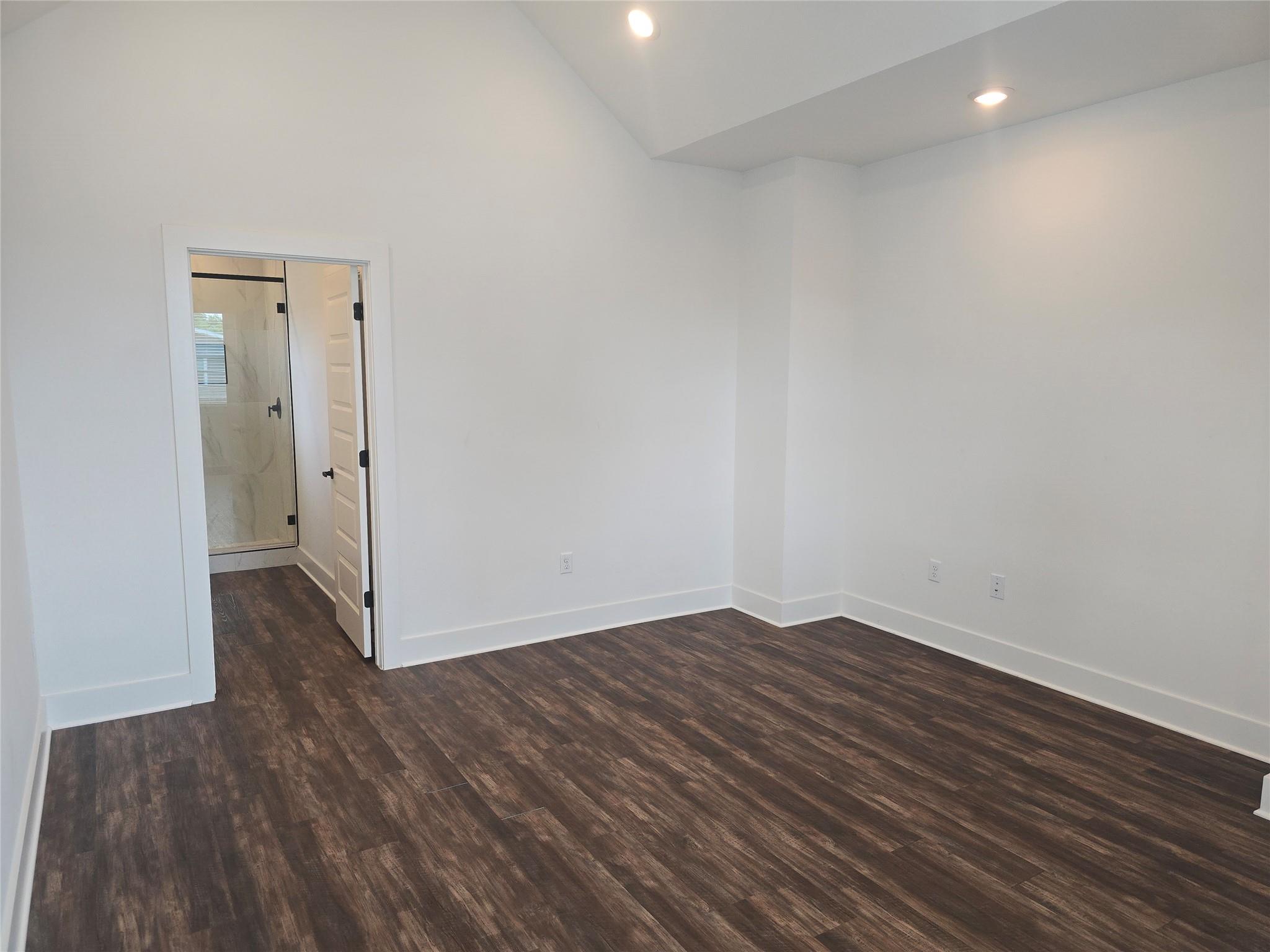 7601 Carver Ave #1 — photo 5