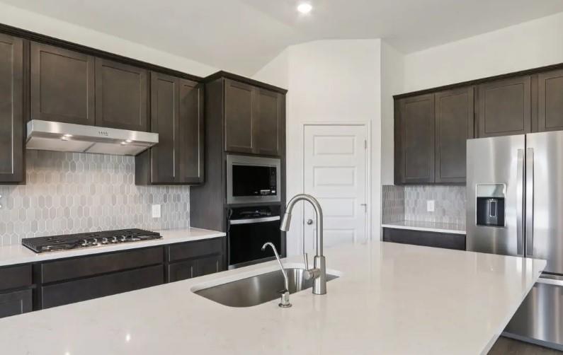 214 Divisadero DR — photo 3