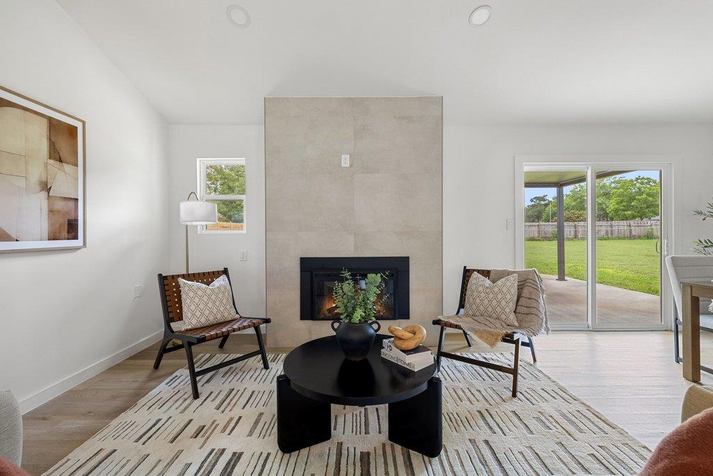 5400 Salem Hill DR — photo 4