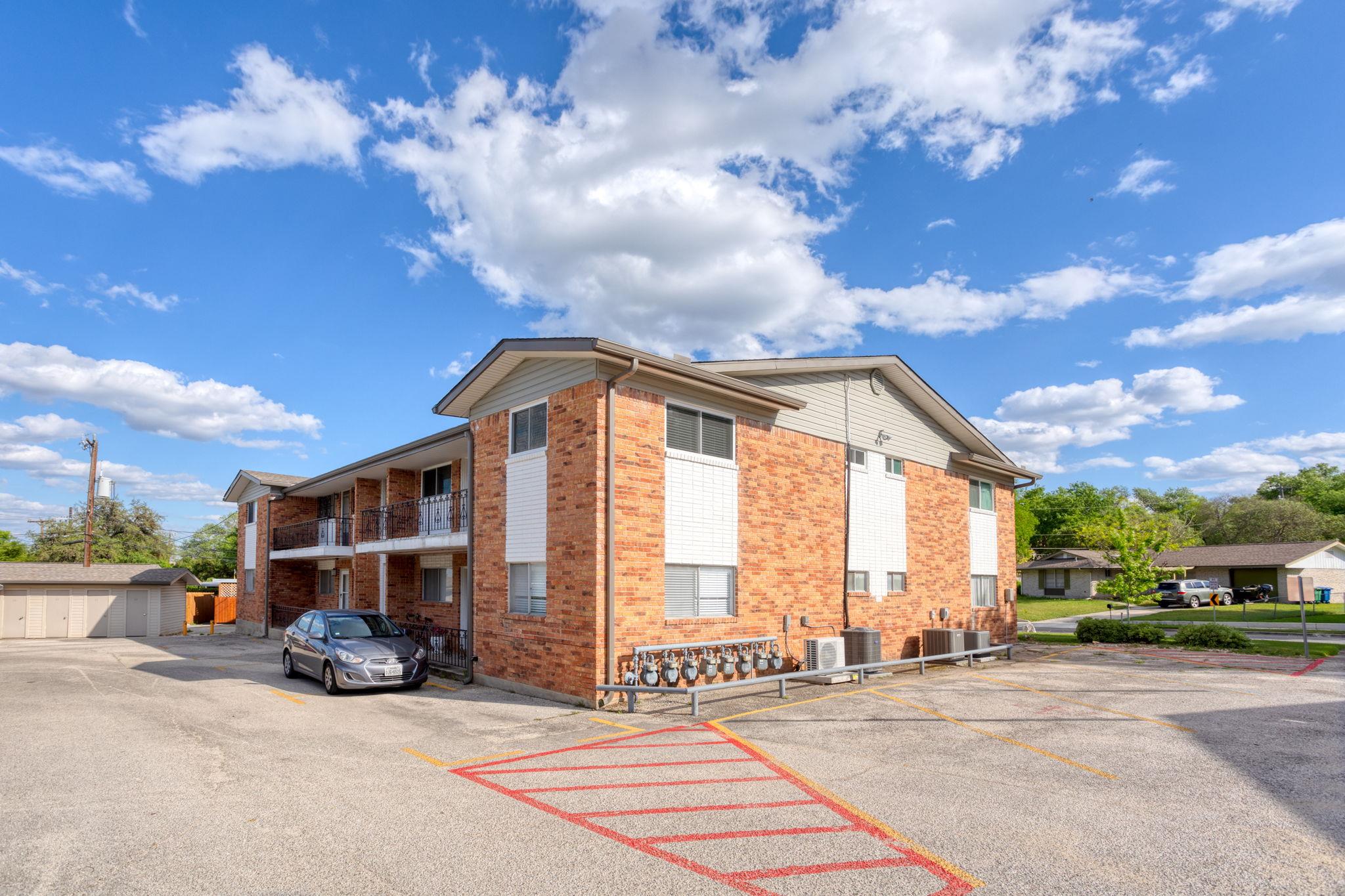 201 Silver Sands DR