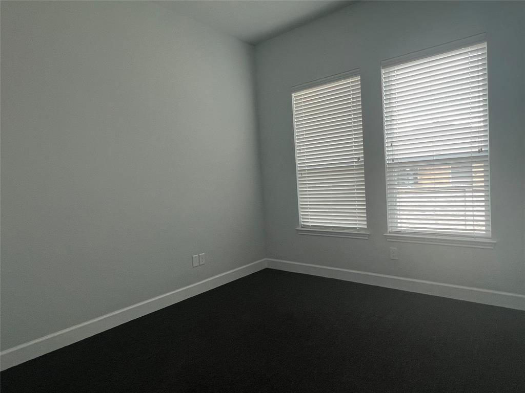 660 Bagdad RD #120 — photo 4