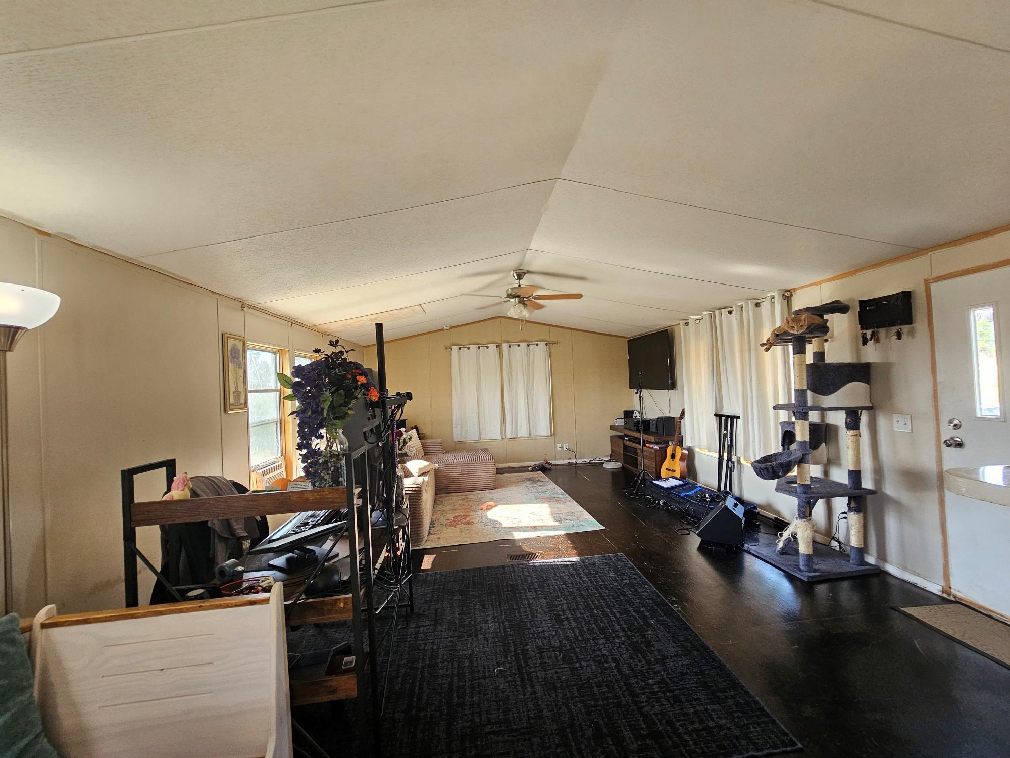 100 Reavis DR — photo 5