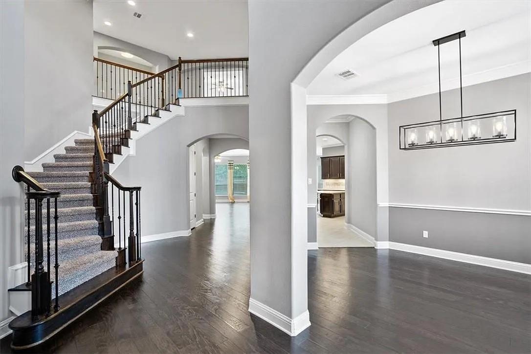 409 Spanish Mustang DR — photo 4
