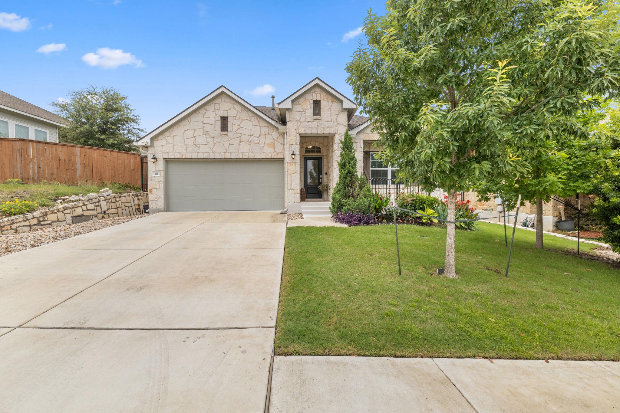 211 Prato PL — photo 4