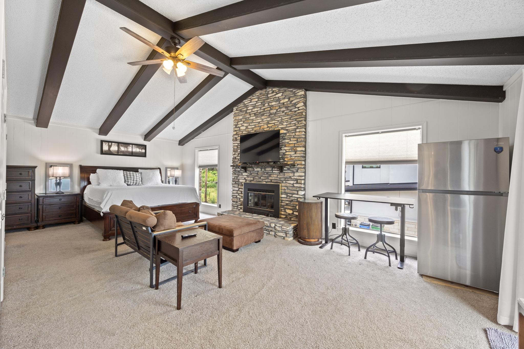 13207 Mansfield DR — photo 3