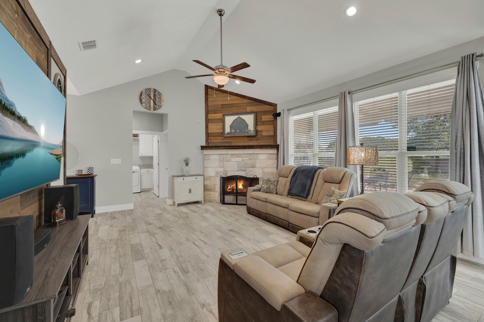 1720 Rocky Ridge LOOP — photo 5