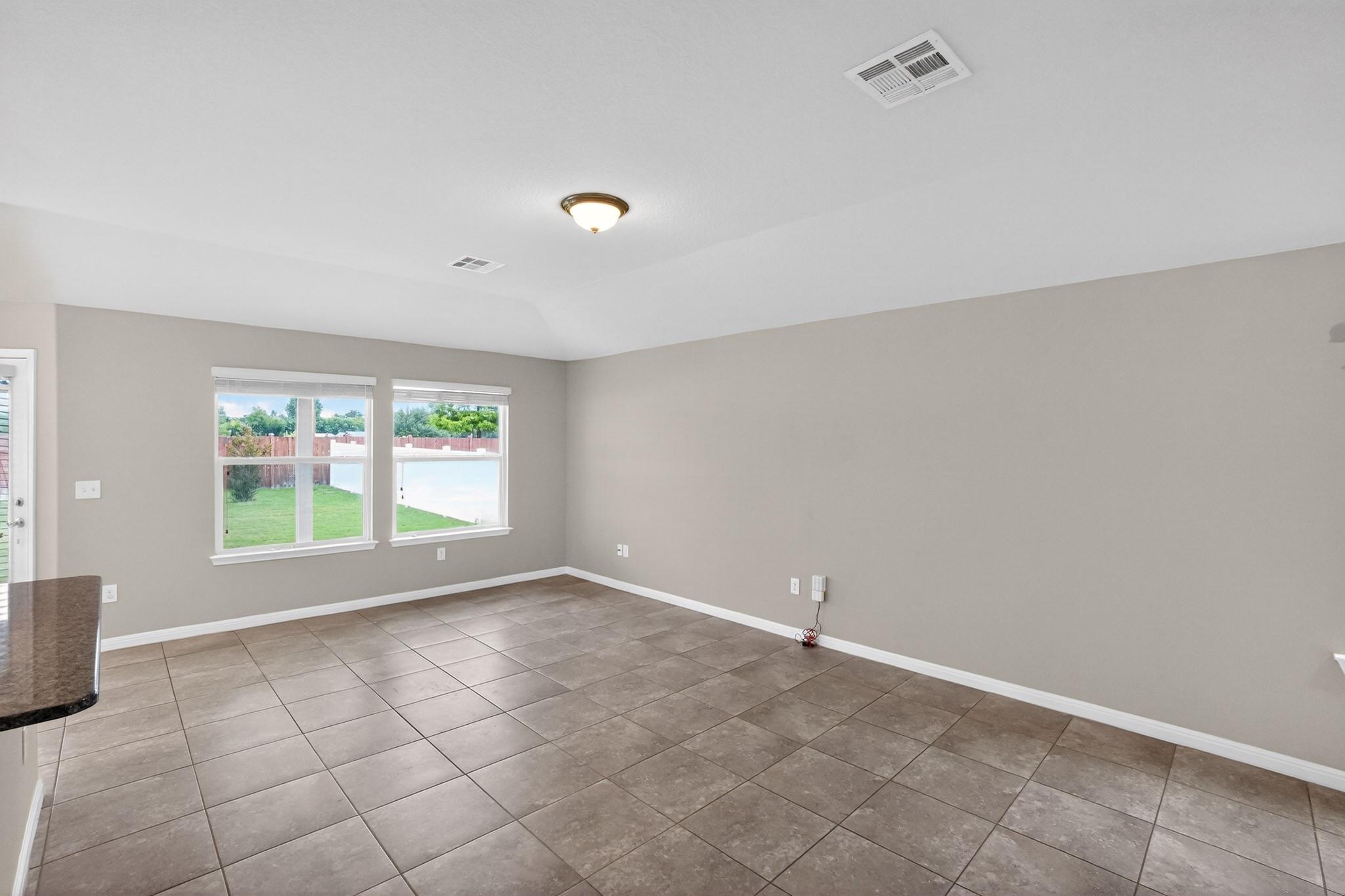18308 Cuyahoga DR — photo 5