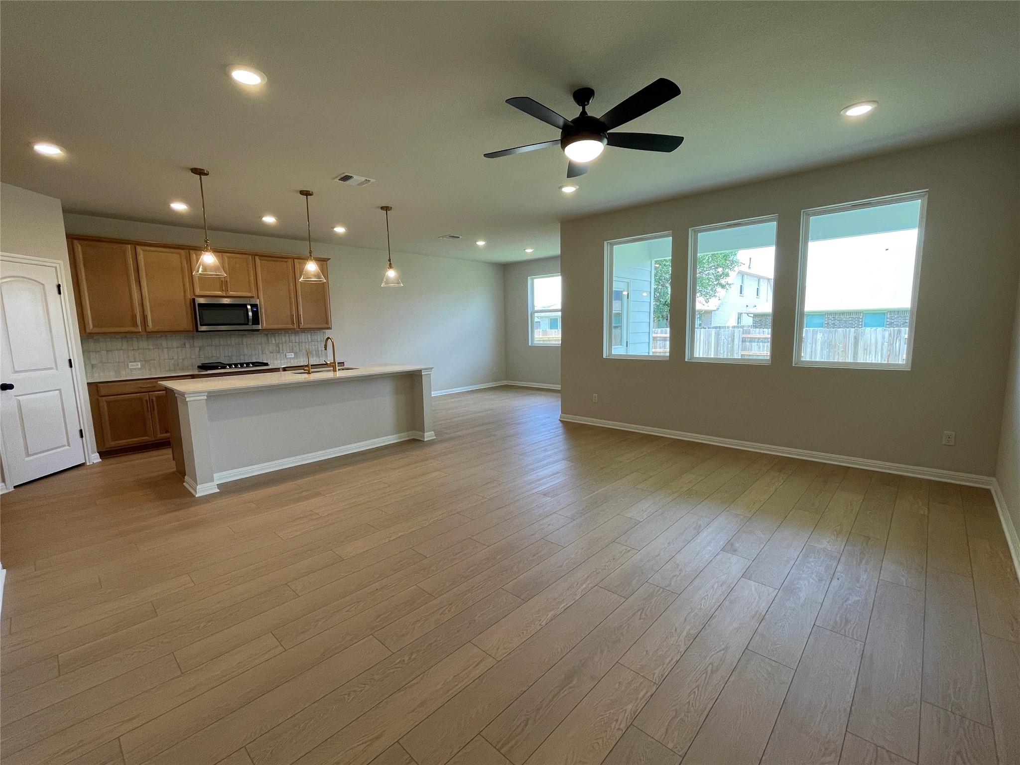 270 Grand Teton DR — photo 3