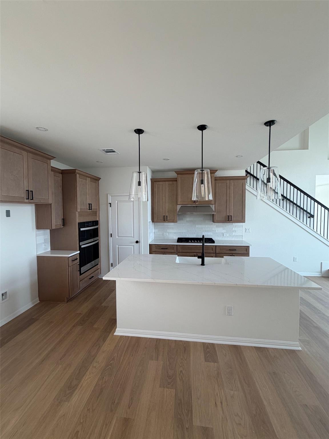 11005 Zip Cochise WAY — photo 4