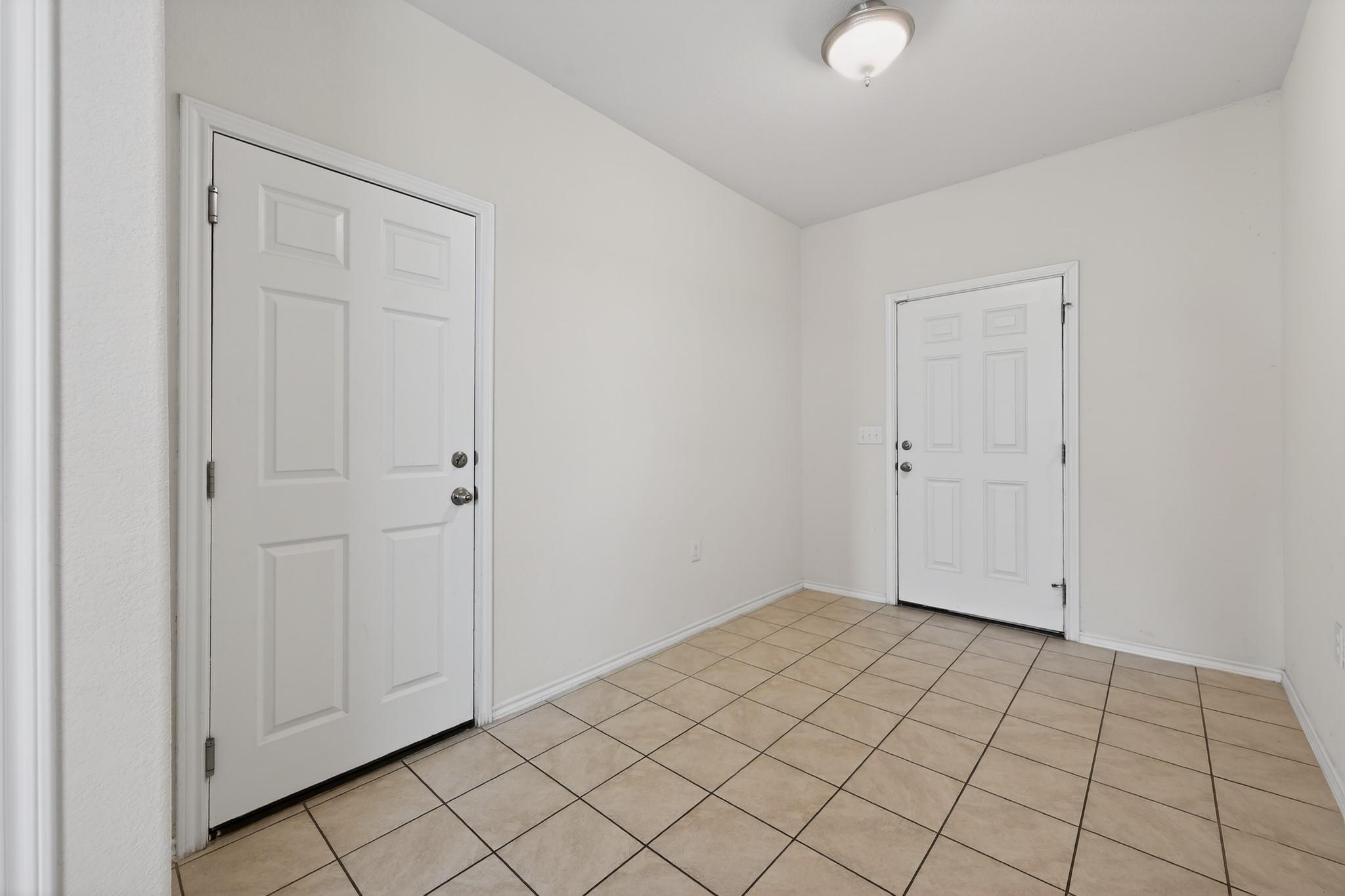 13020 Foreston DR — photo 4