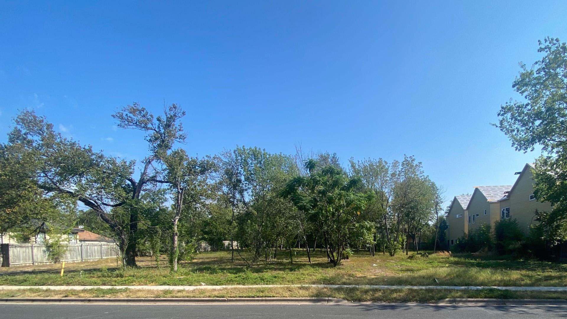 904 Morrow ST — photo 4