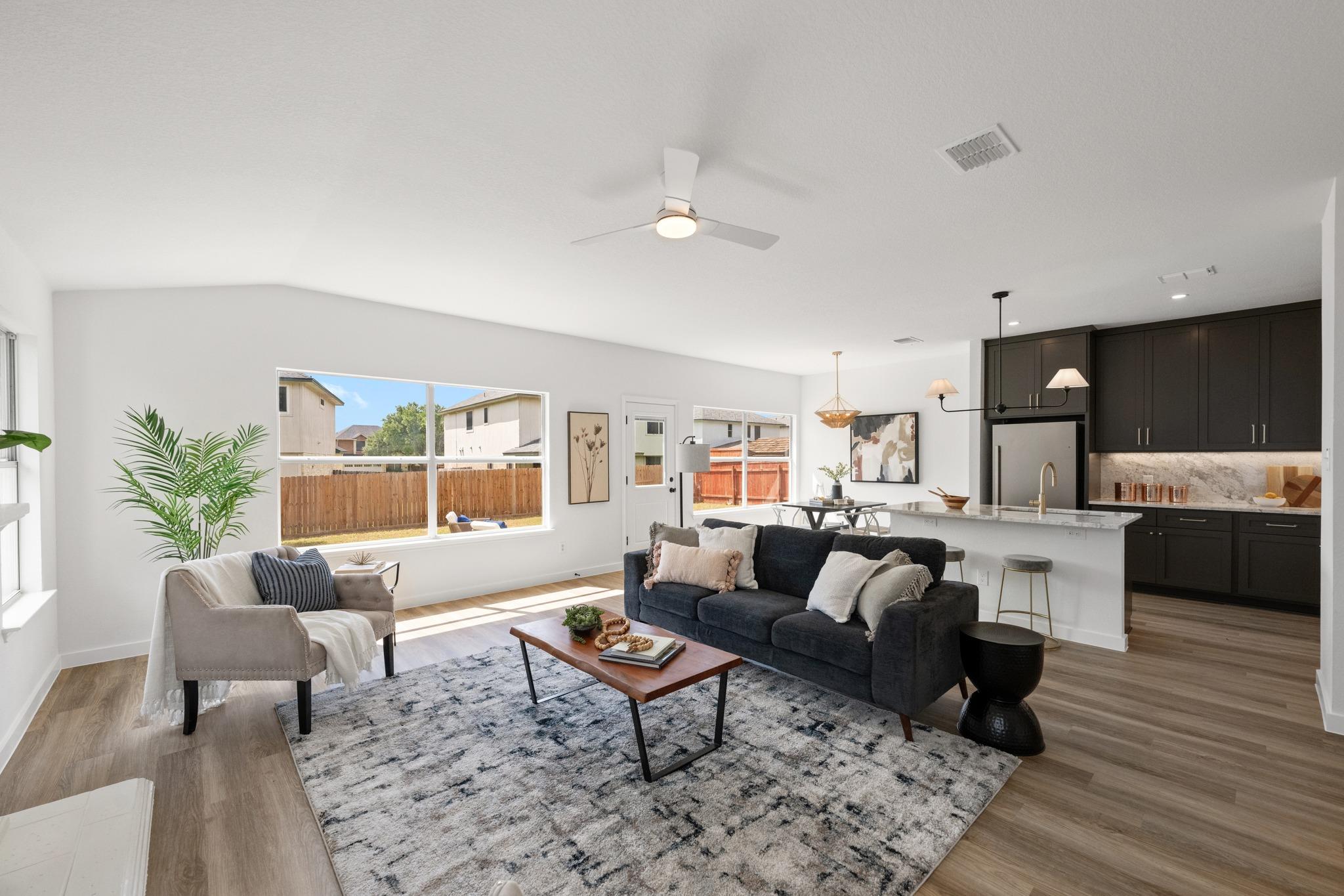 15733 Cadoz DR — photo 4