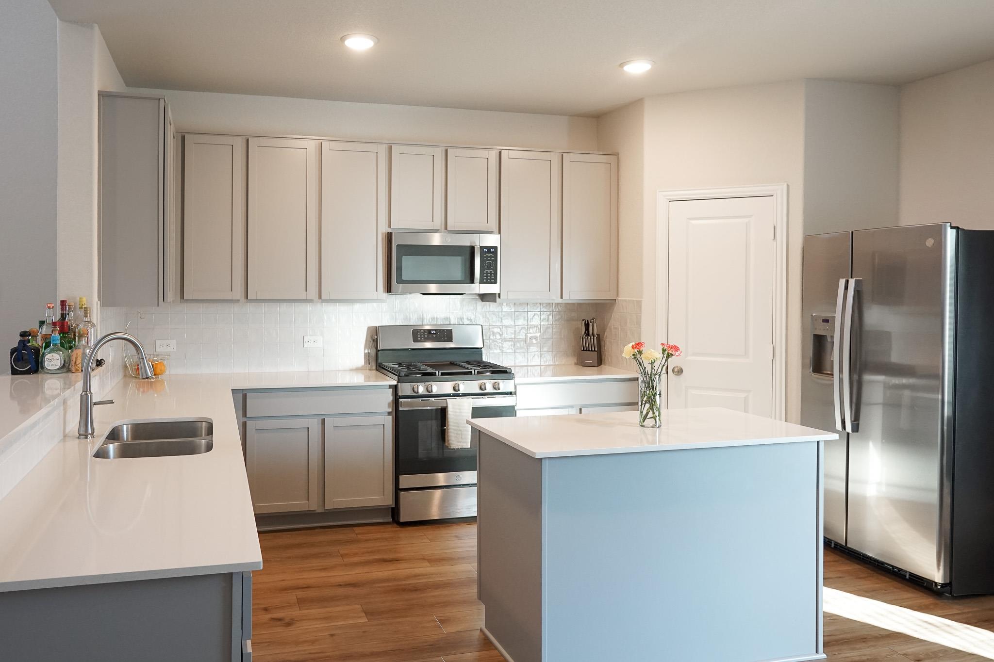 130 Yellowstone DR — photo 5