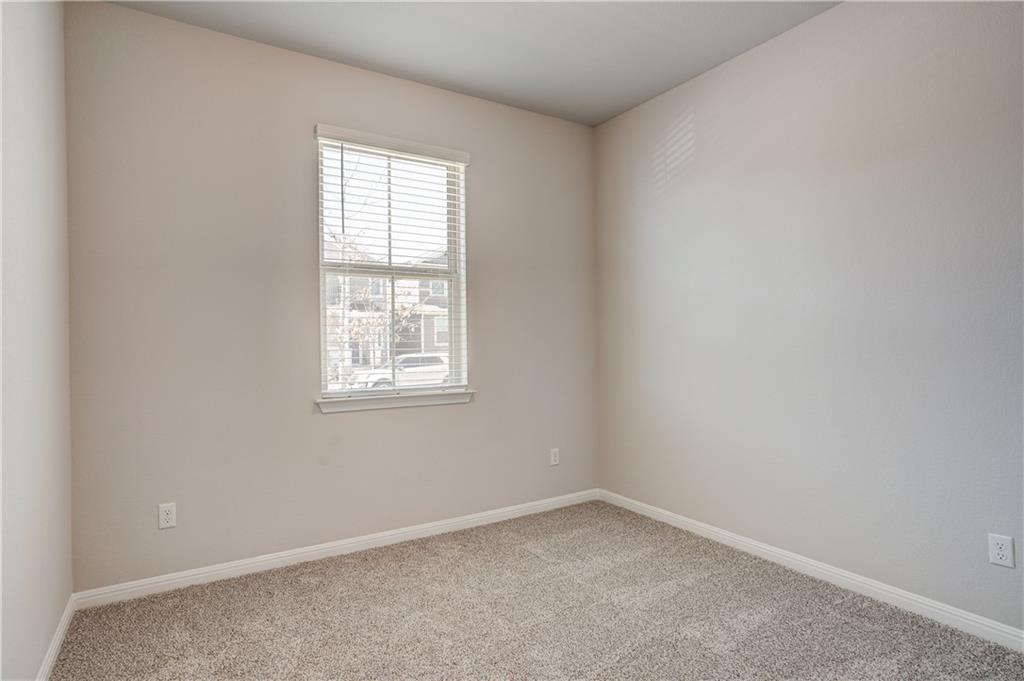 1724 Artesian Springs XING — photo 3