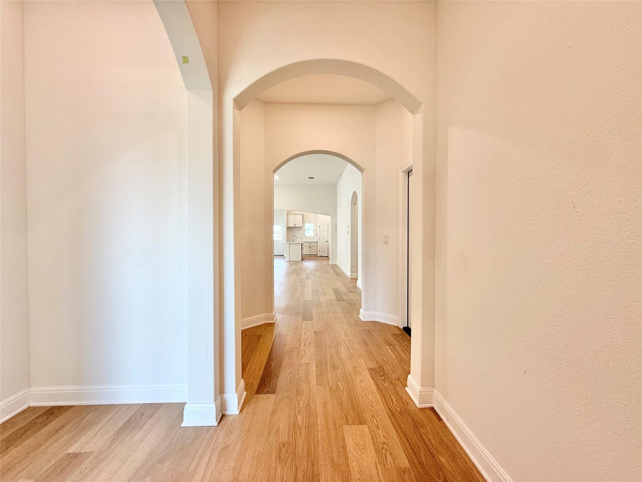 471 Young ST — photo 3