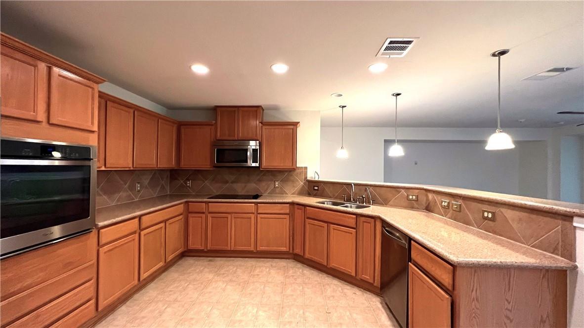813 Oatmeal DR — photo 5