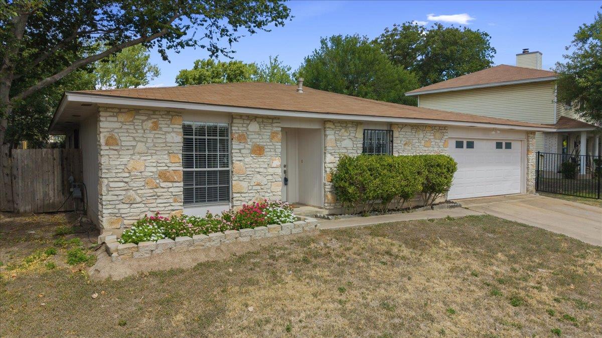 8200 Furness DR — photo 5