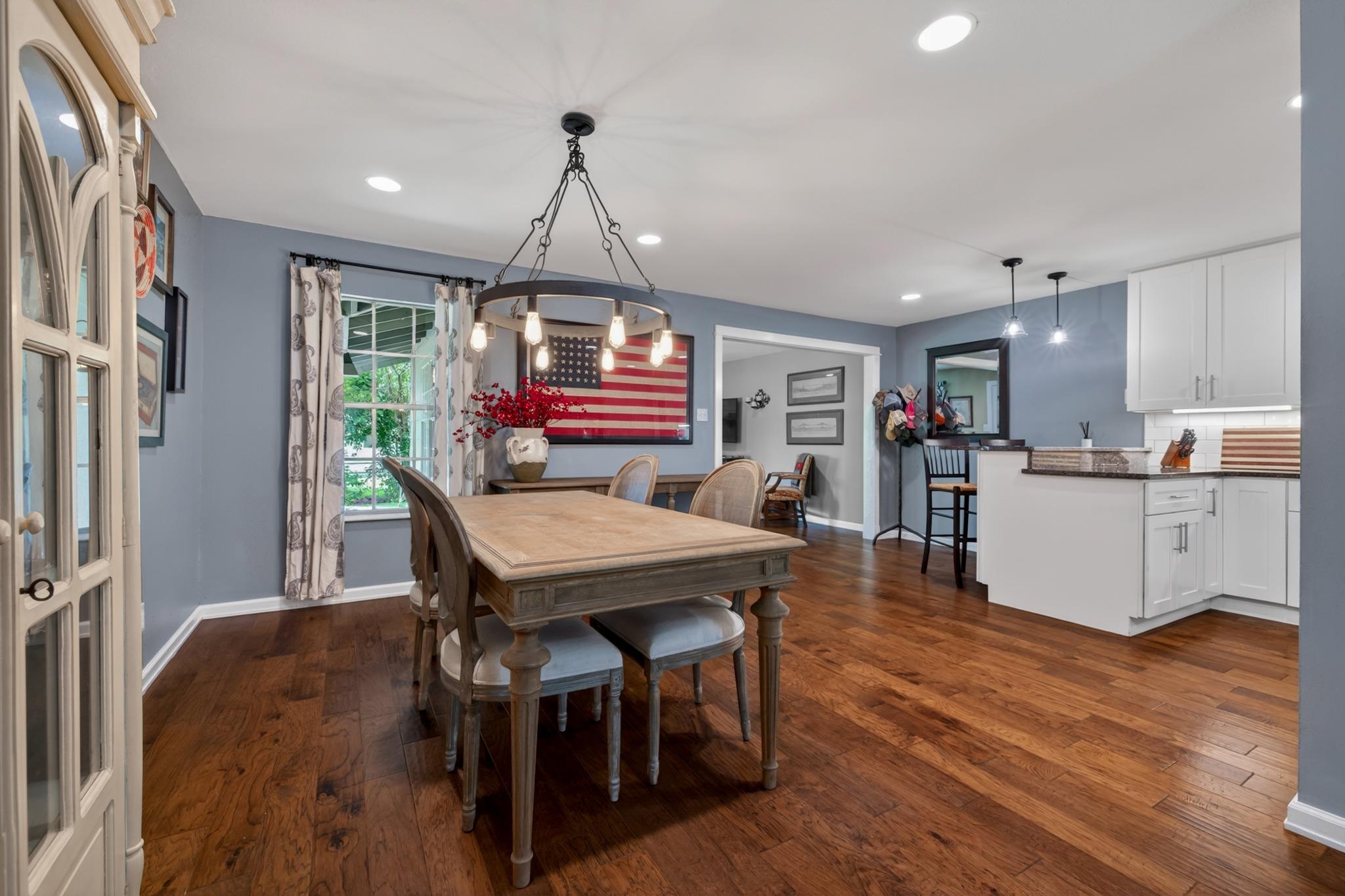 1103 Chesapeake DR — photo 5