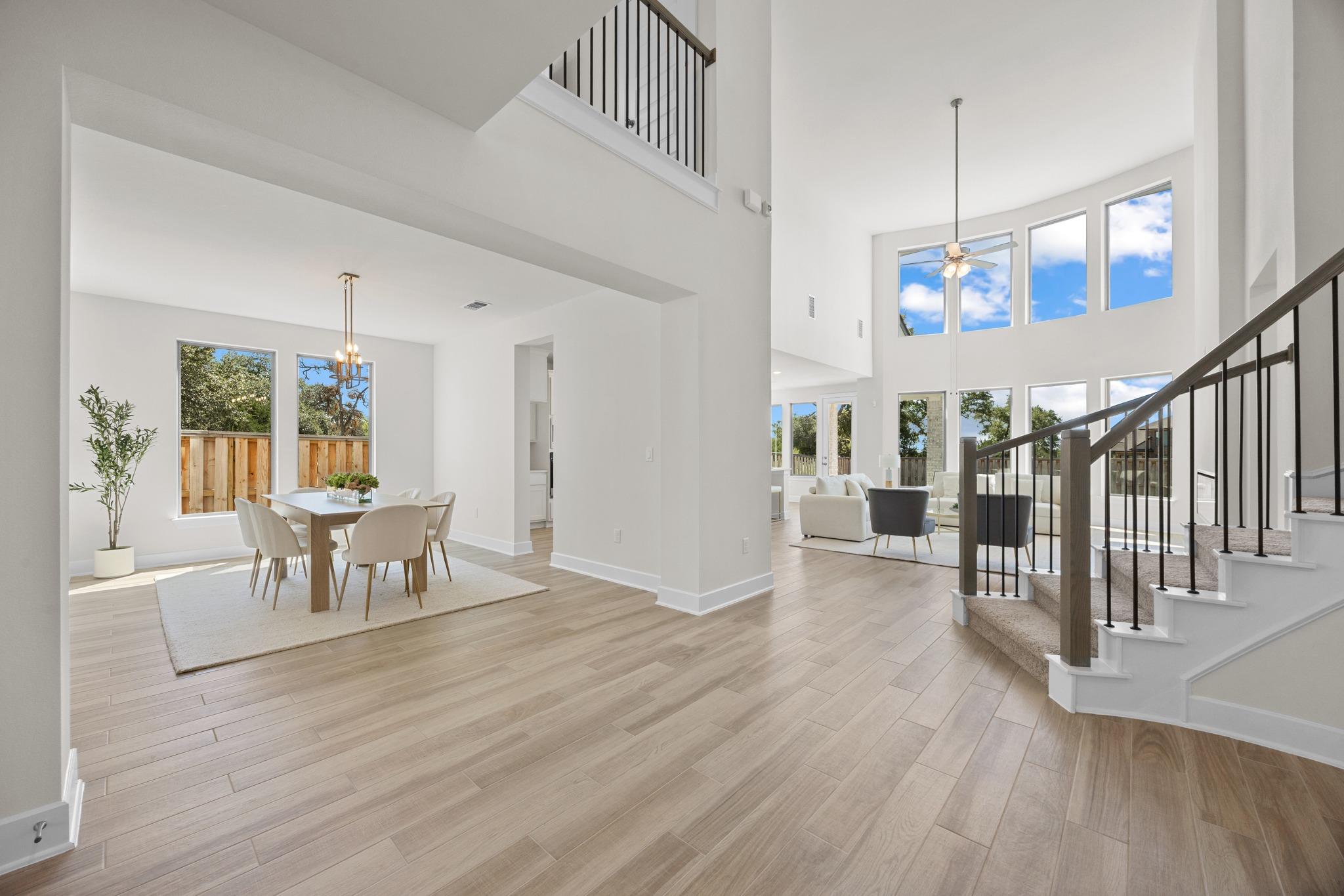 308 Barnstorm LN — photo 3