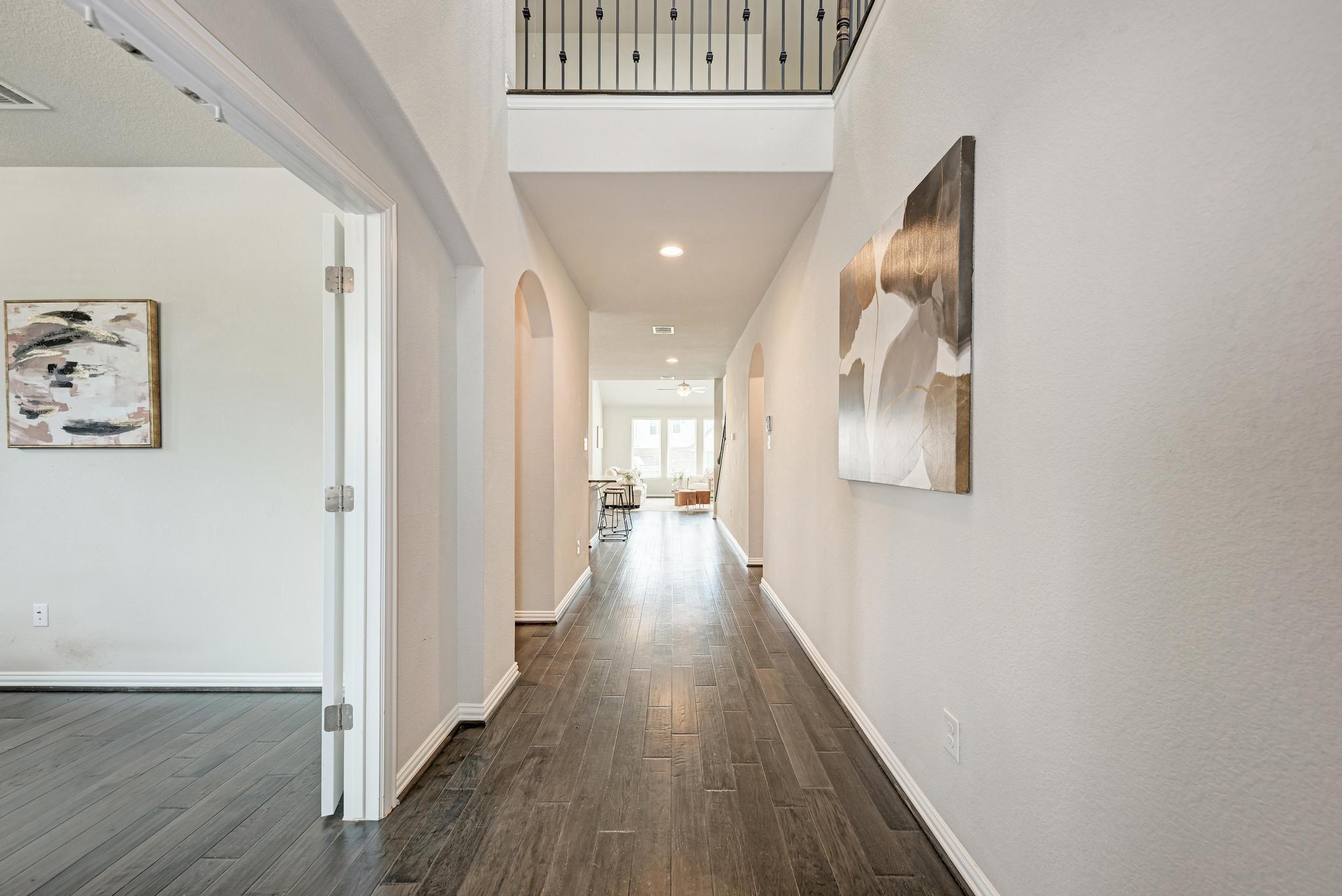284 Everglade DR — photo 4