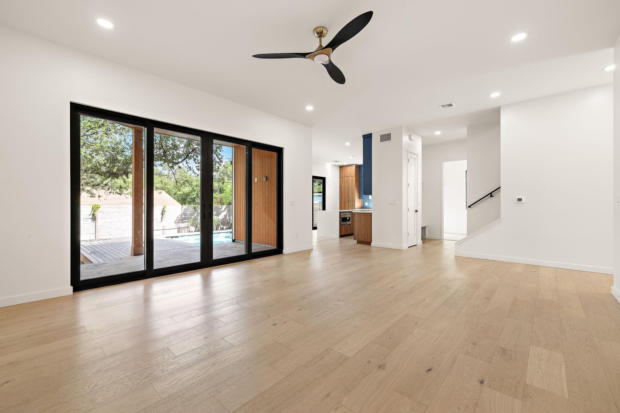 2316 Euclid Ave — photo 5