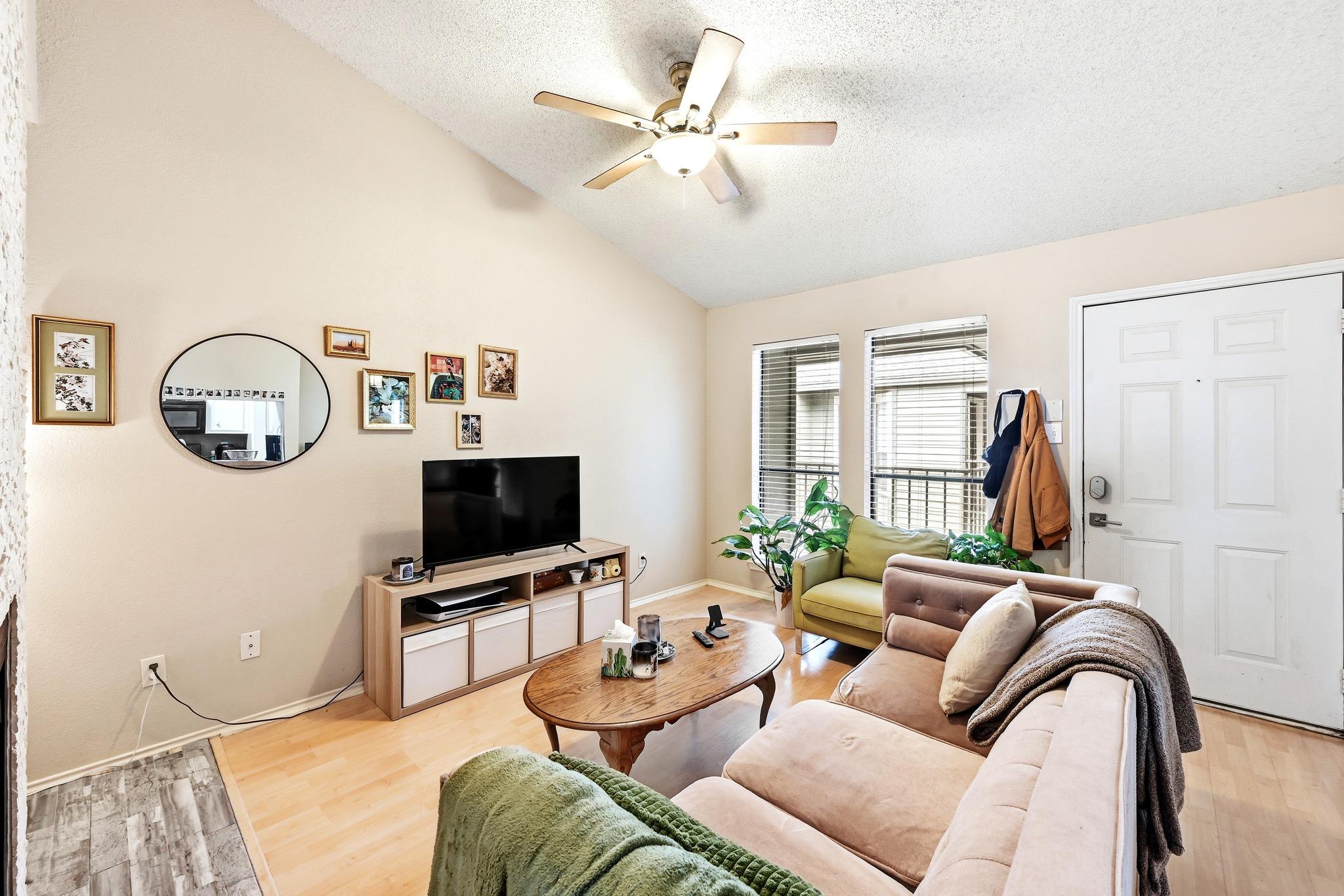 2706 Salado ST #305 — photo 5
