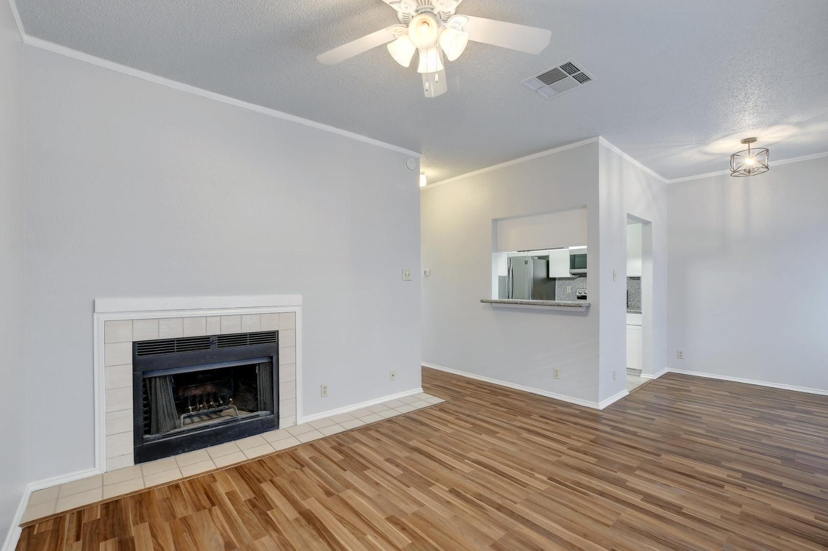 2804 Rio Grande ST #310 — photo 4