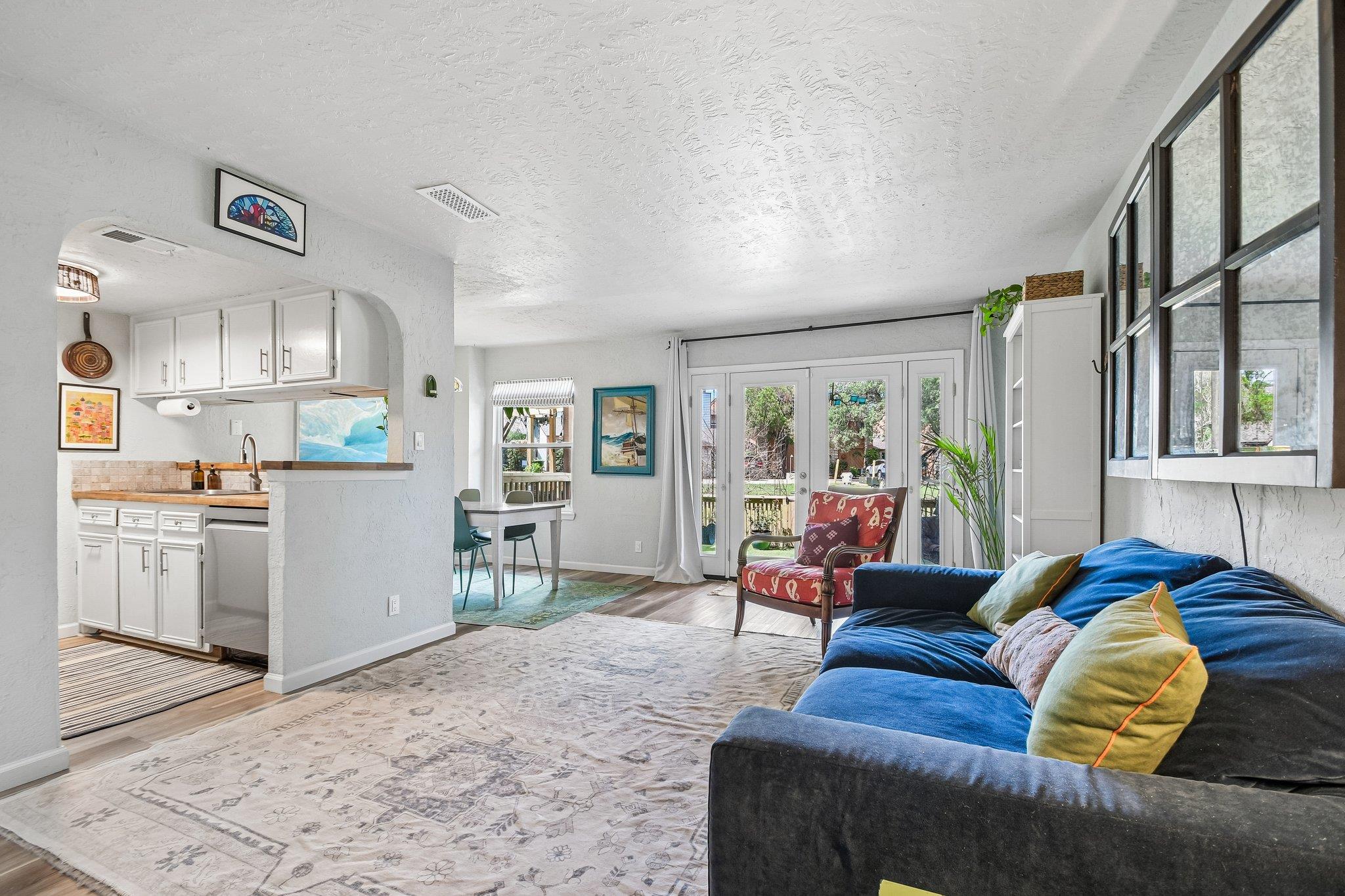 14 Cypress Fairway VLG — photo 5