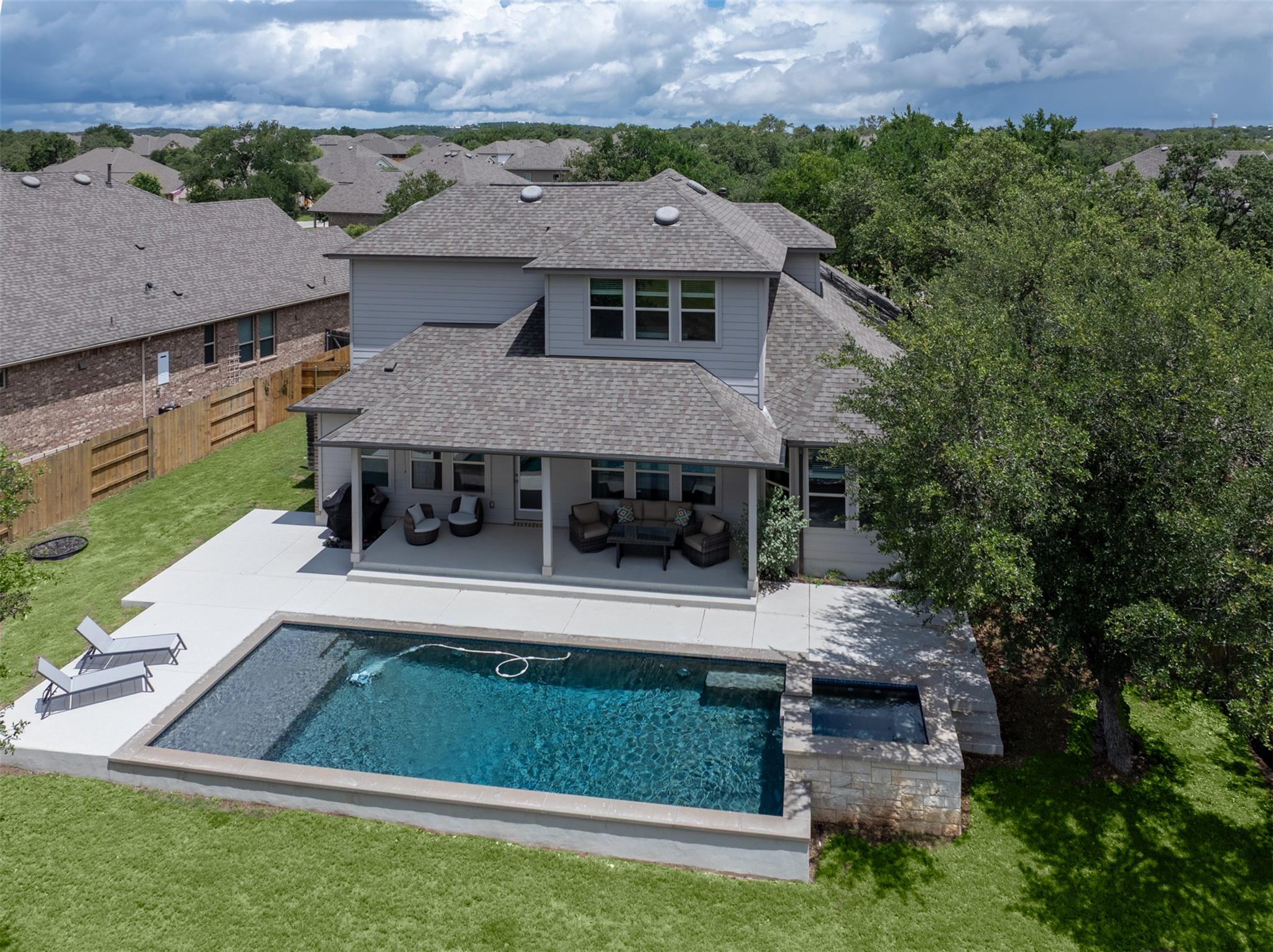 689 Pink Granite BLVD — photo 4