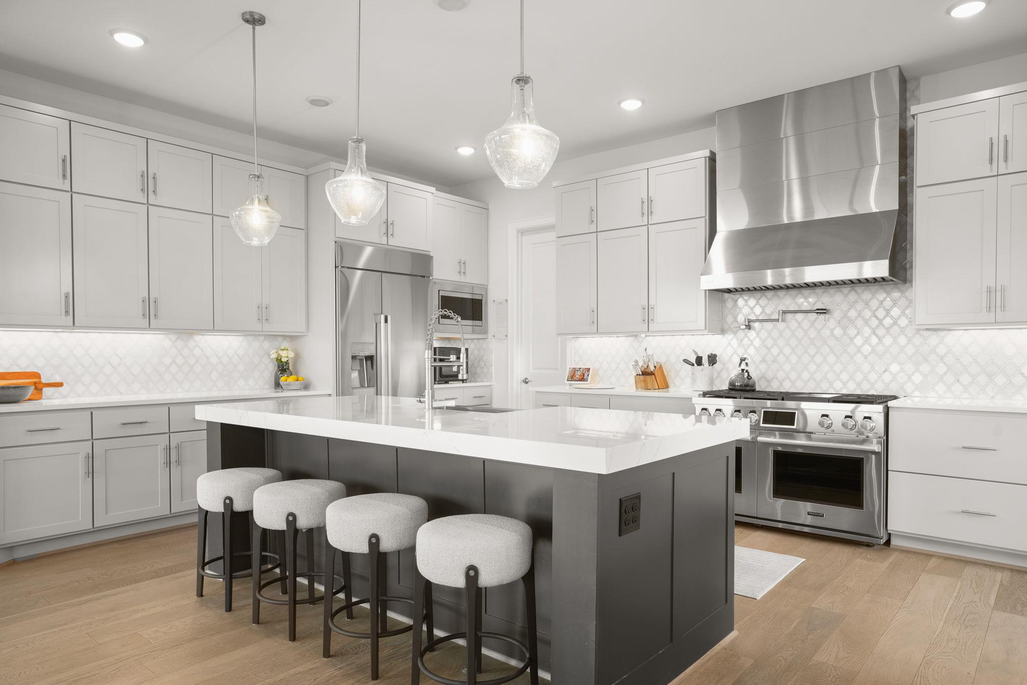 104 Lodestone CV — photo 5