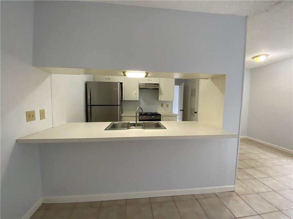 2408 Longview ST #107 — photo 3